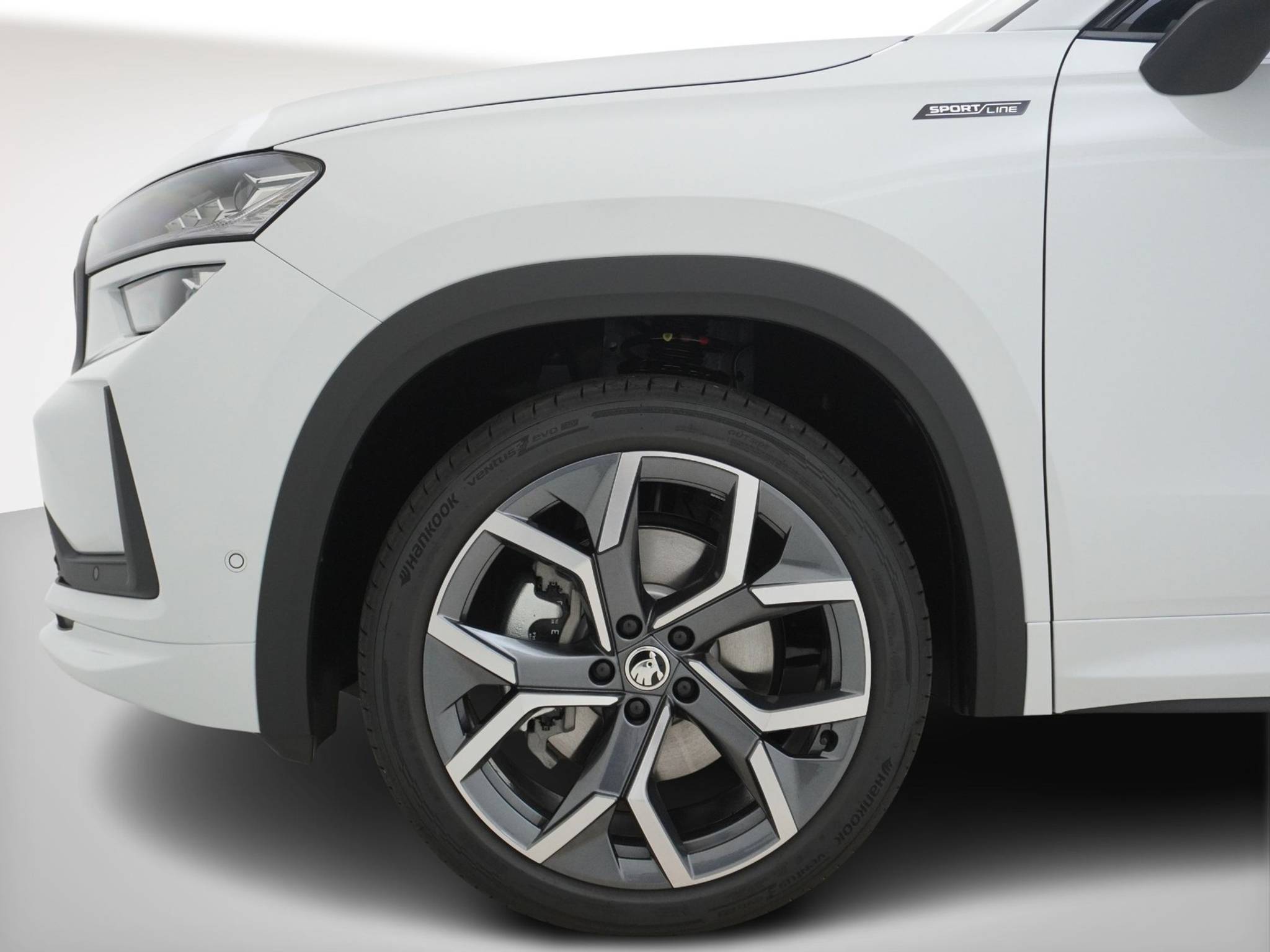 listing desktop thumbnail image 7