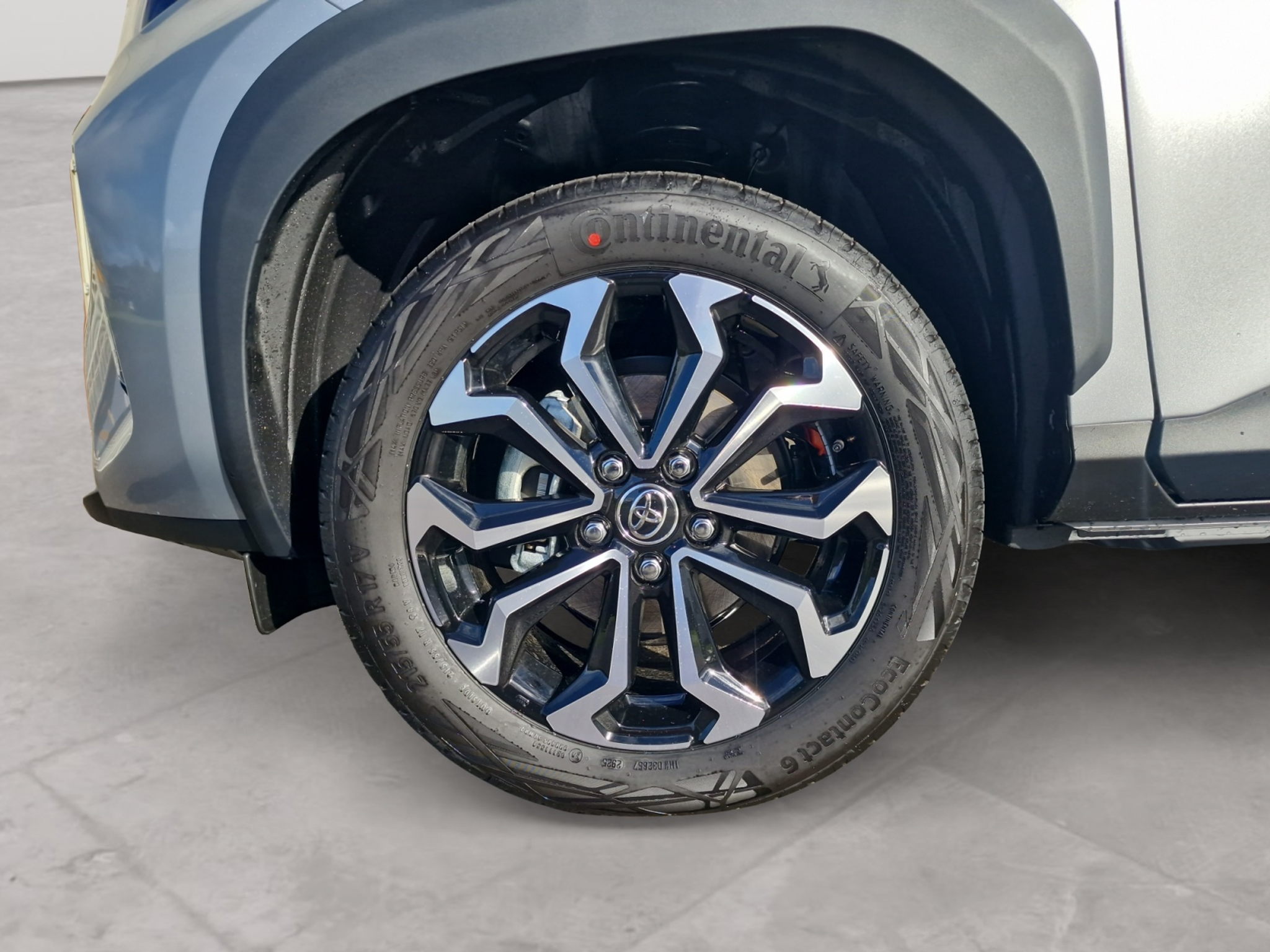 listing desktop thumbnail image 8