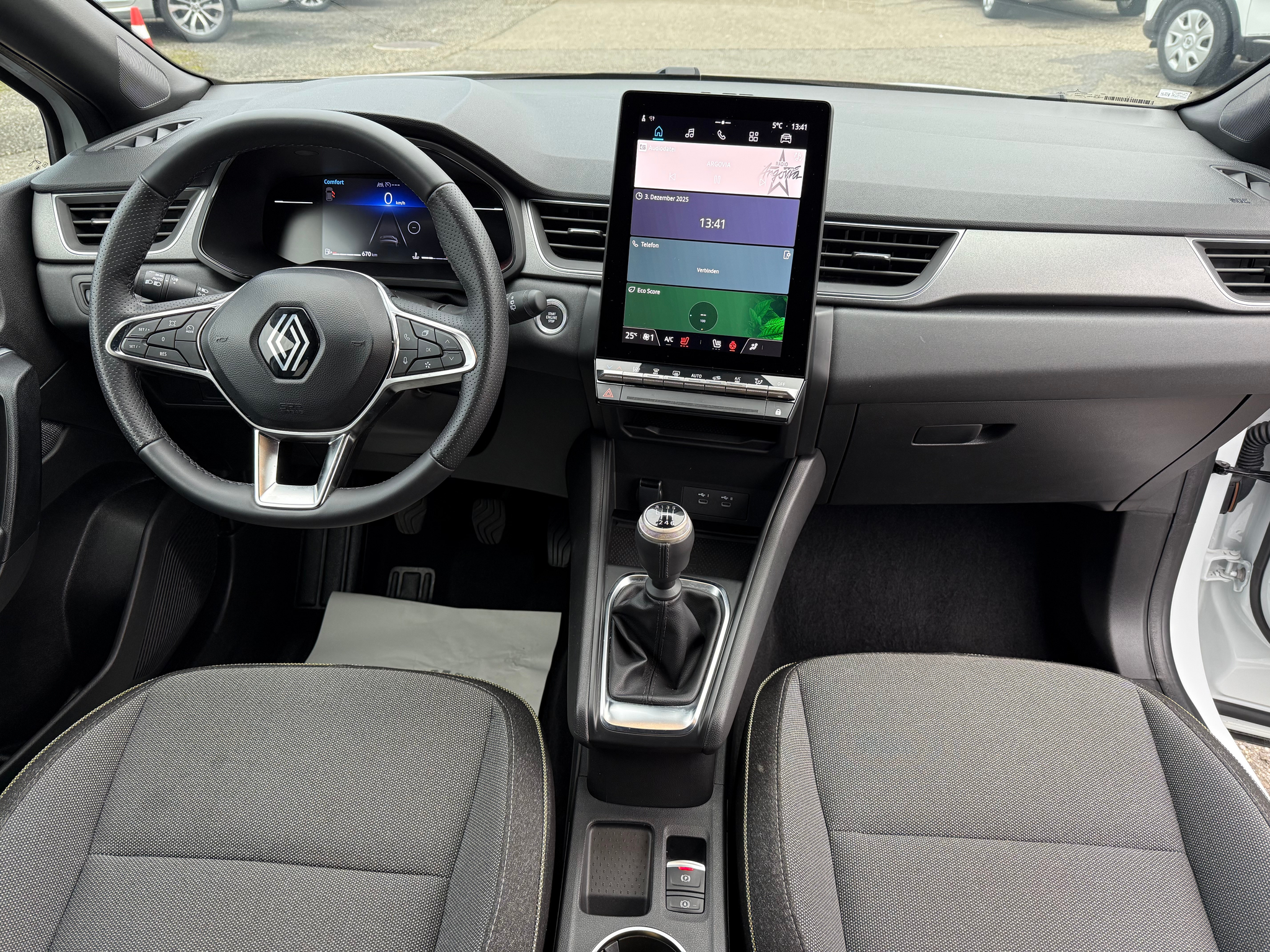 listing desktop thumbnail image 8