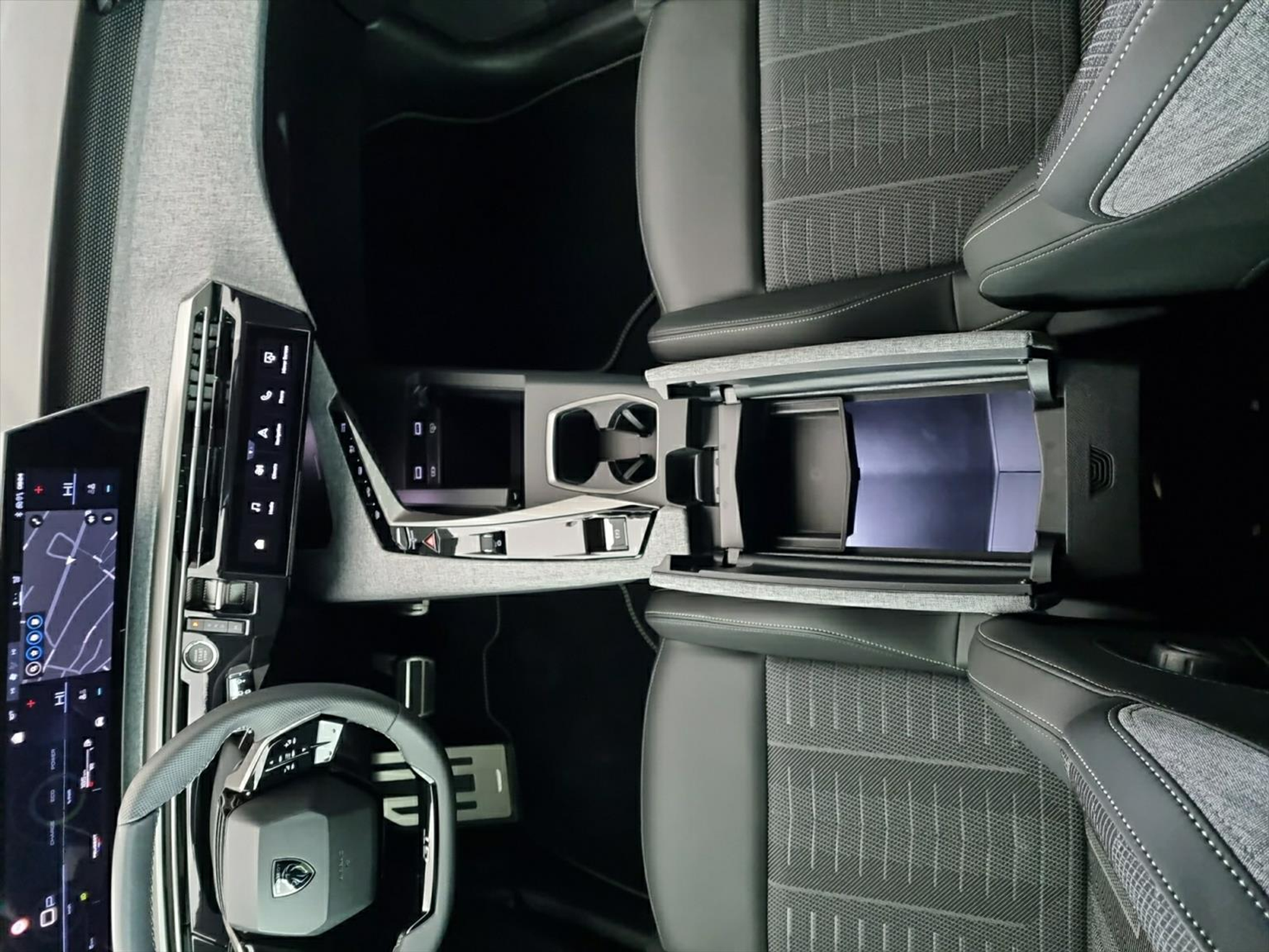 listing desktop thumbnail image 8