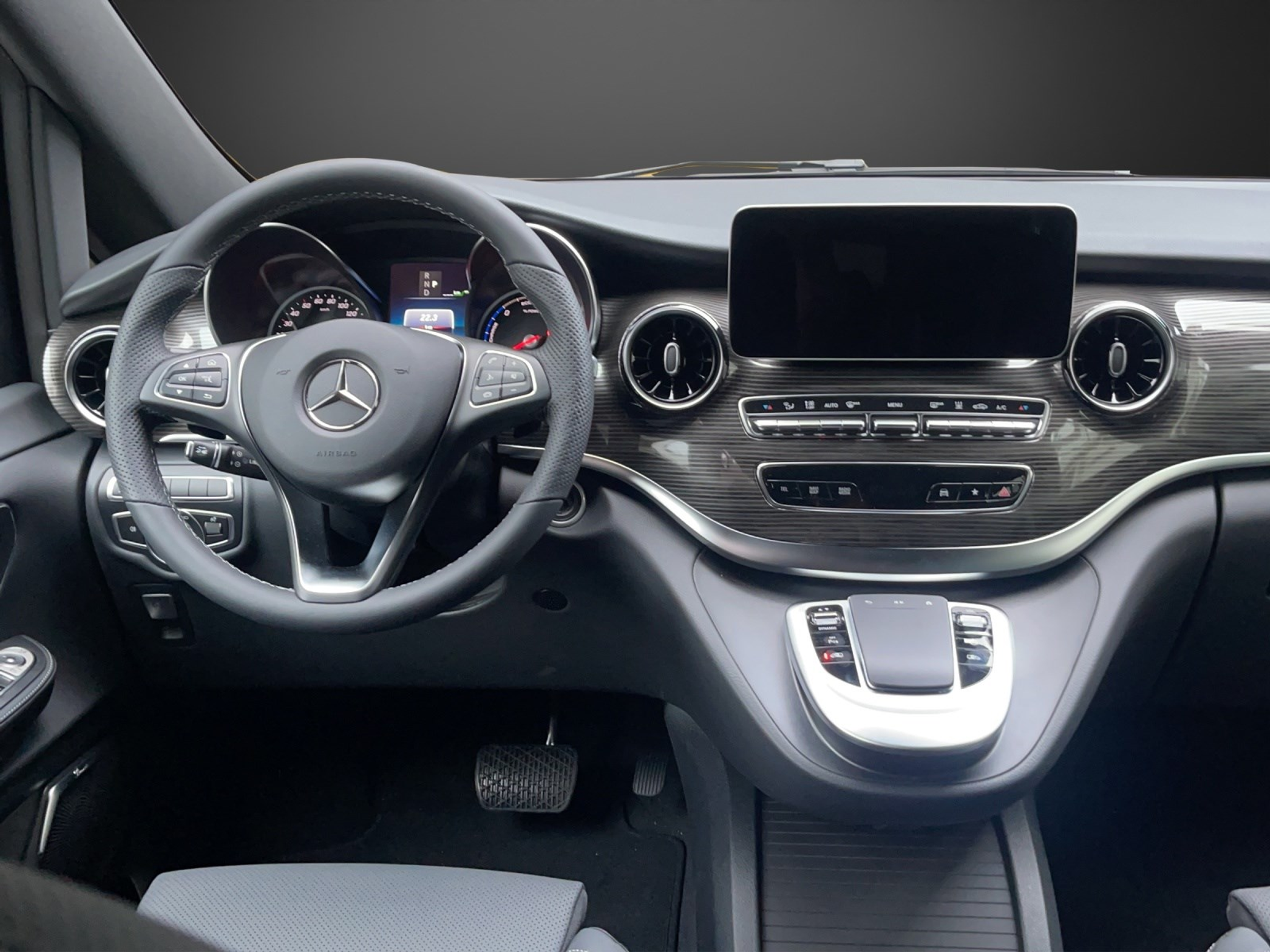 listing desktop thumbnail image 9