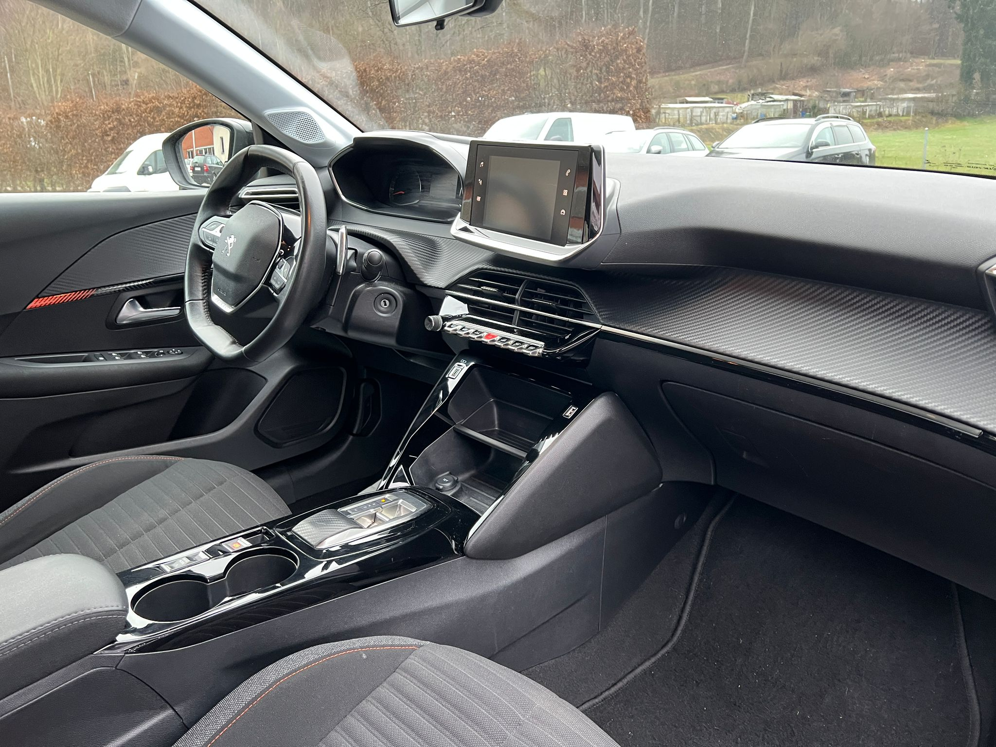 listing desktop thumbnail image 10