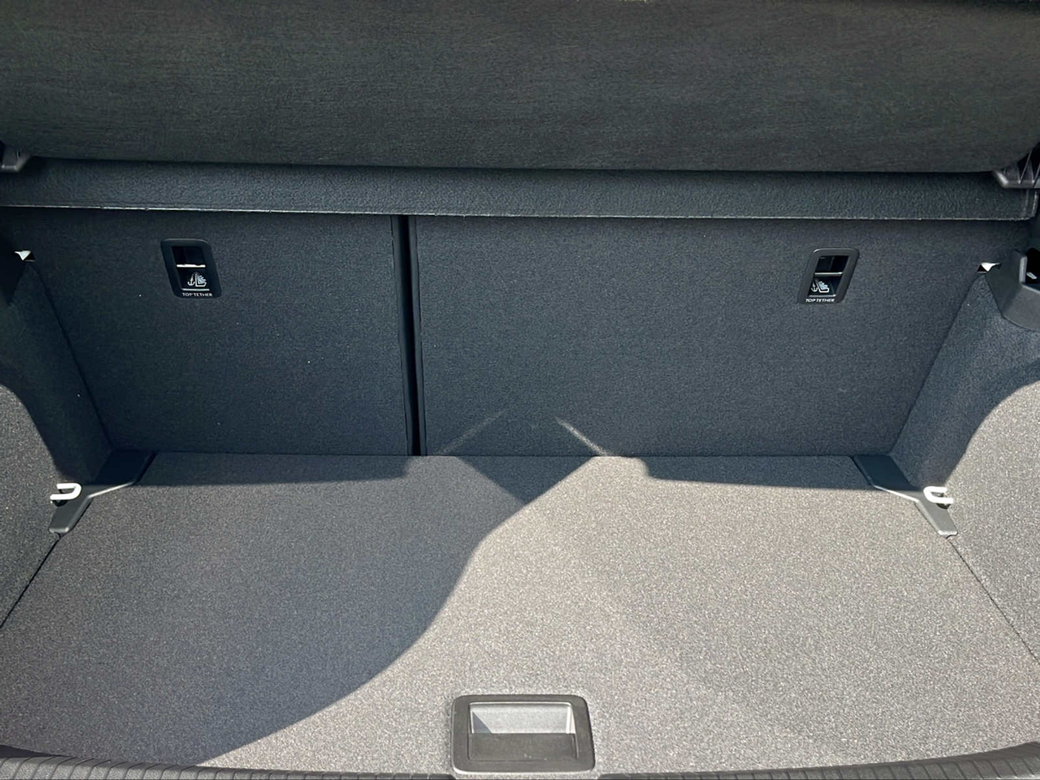 listing desktop thumbnail image 13