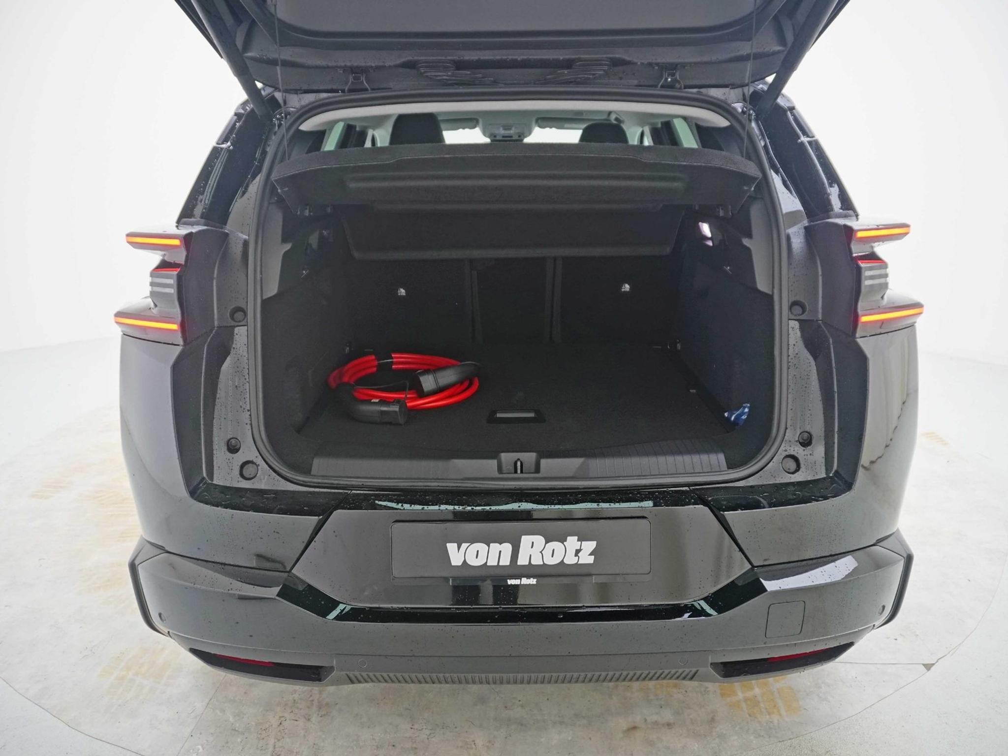 listing desktop thumbnail image 18