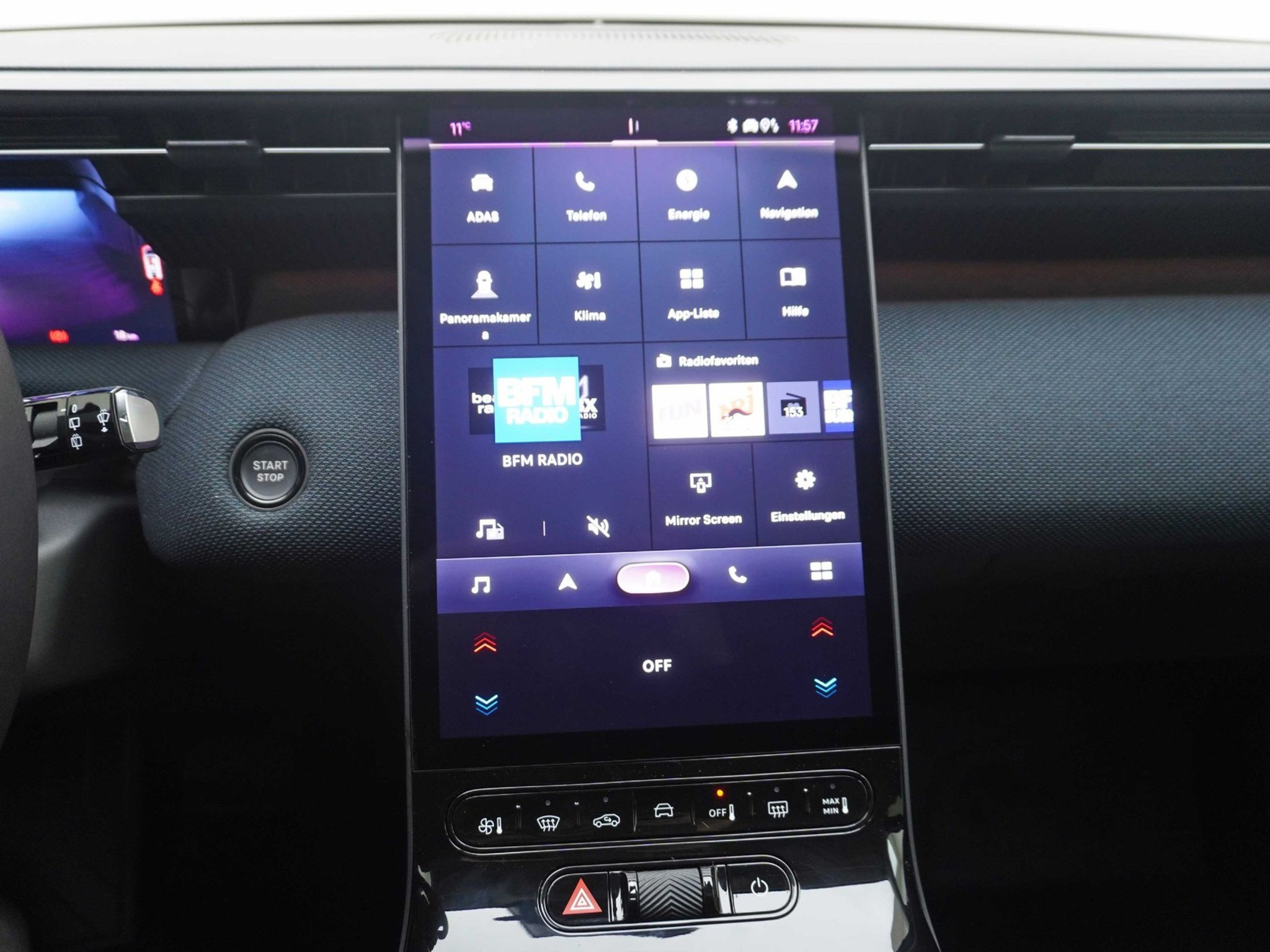 listing desktop thumbnail image 11