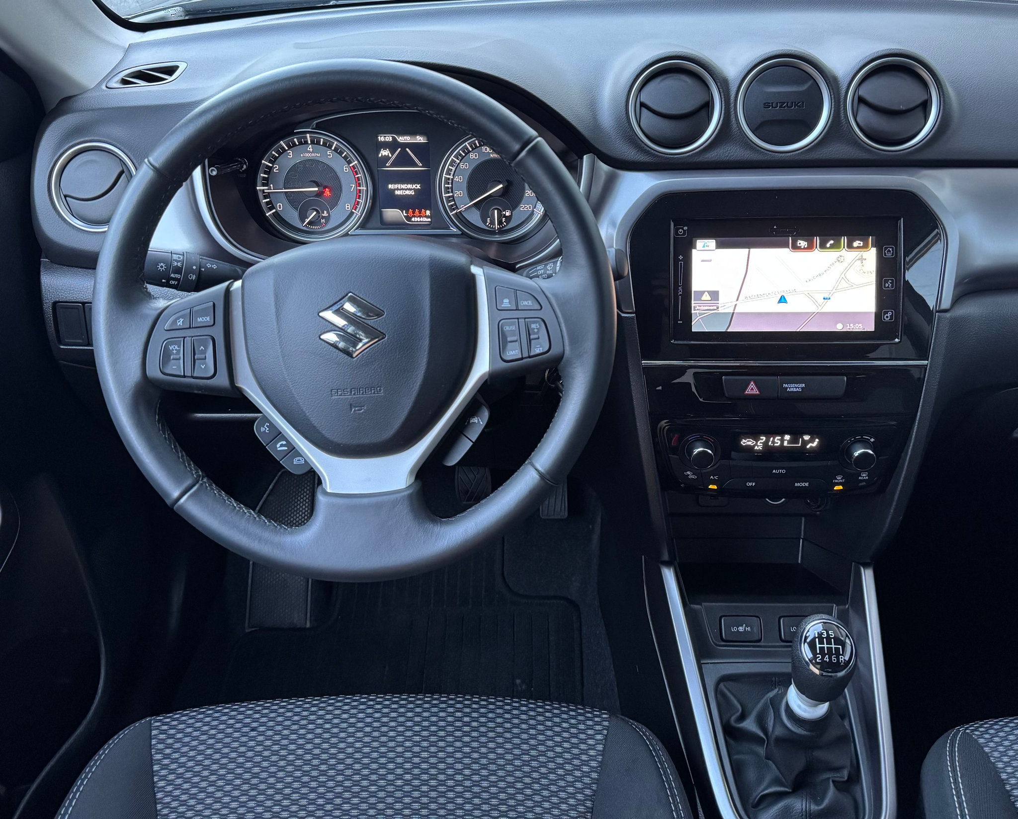 listing desktop thumbnail image 11