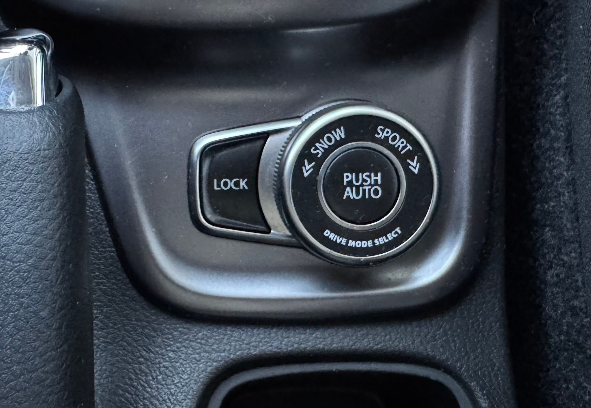 listing desktop thumbnail image 18