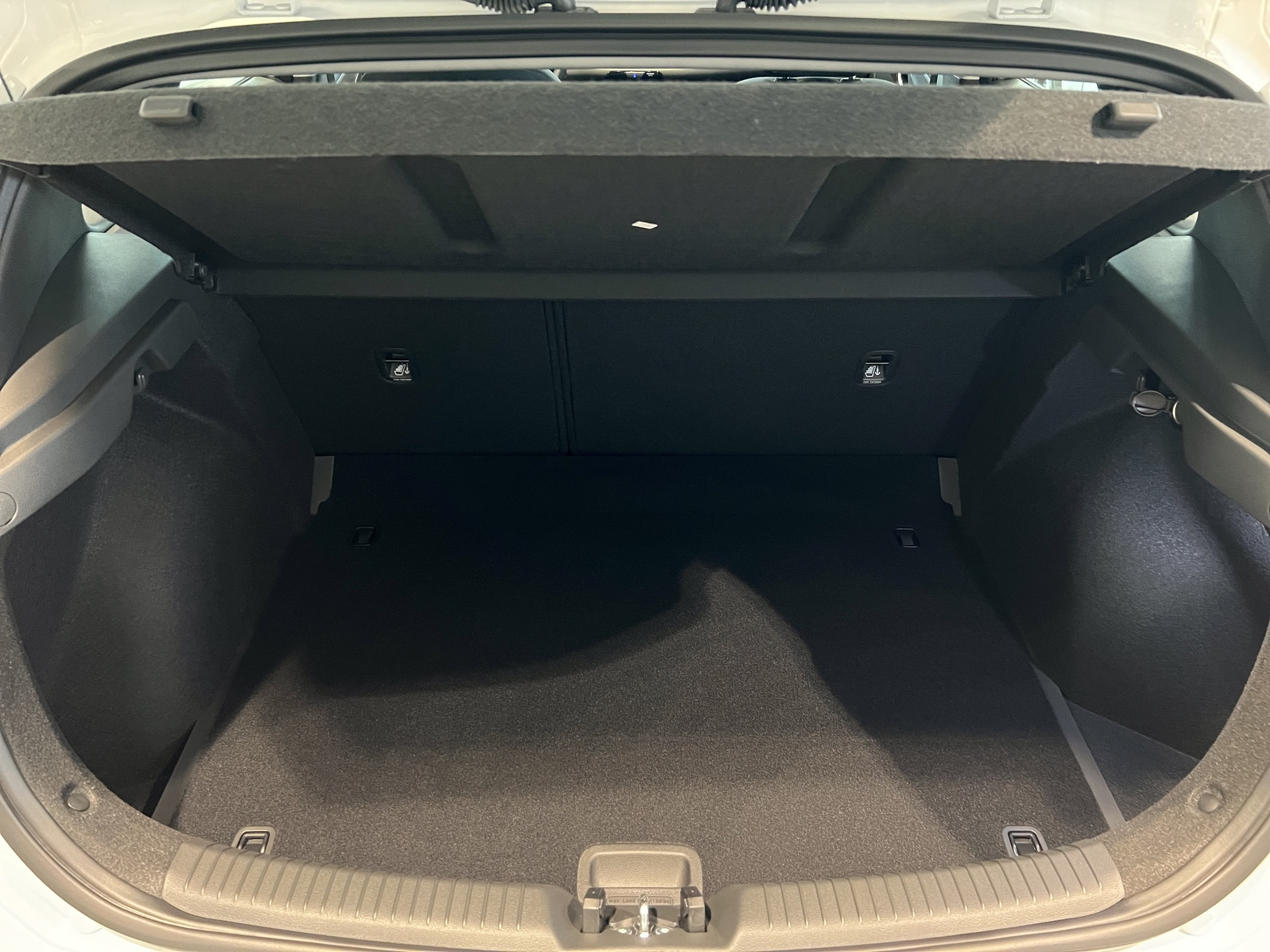 listing desktop thumbnail image 5