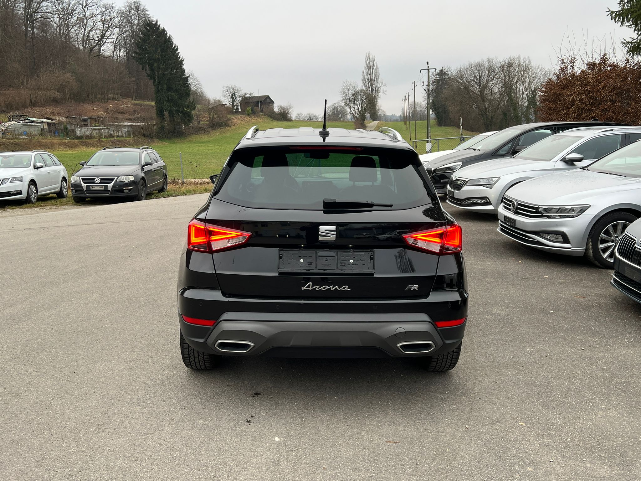 listing desktop thumbnail image 5