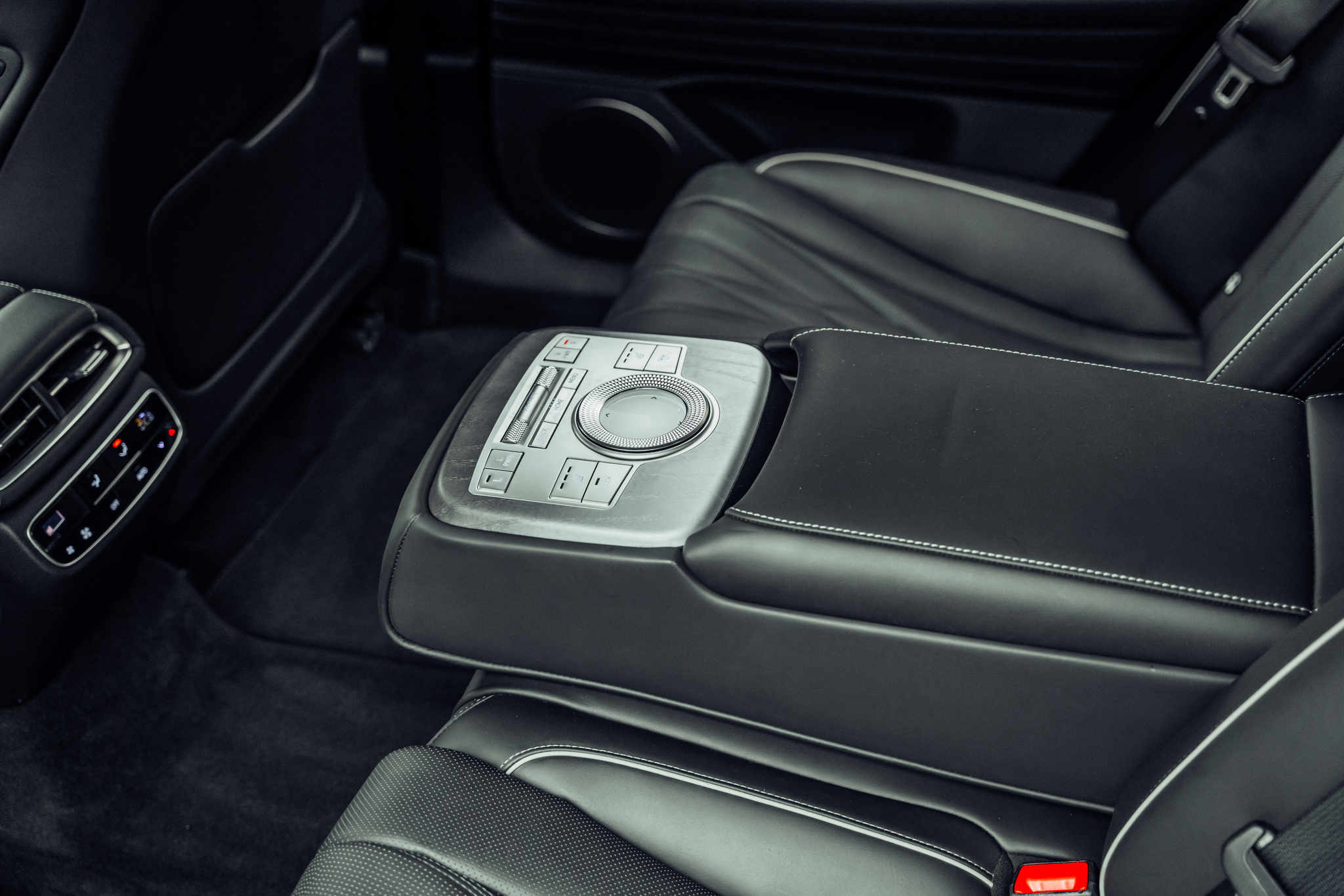 listing desktop thumbnail image 12