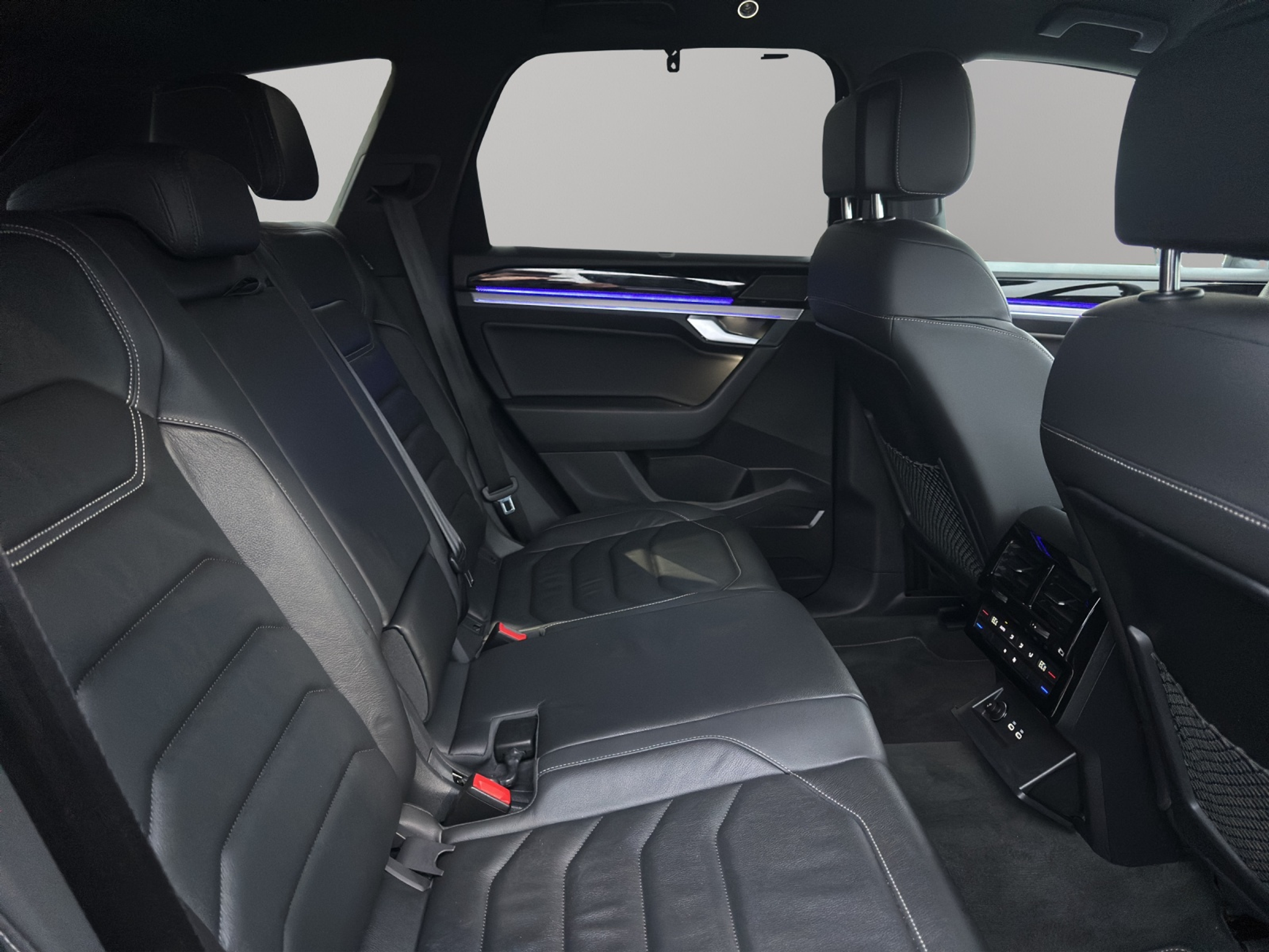 listing desktop thumbnail image 14