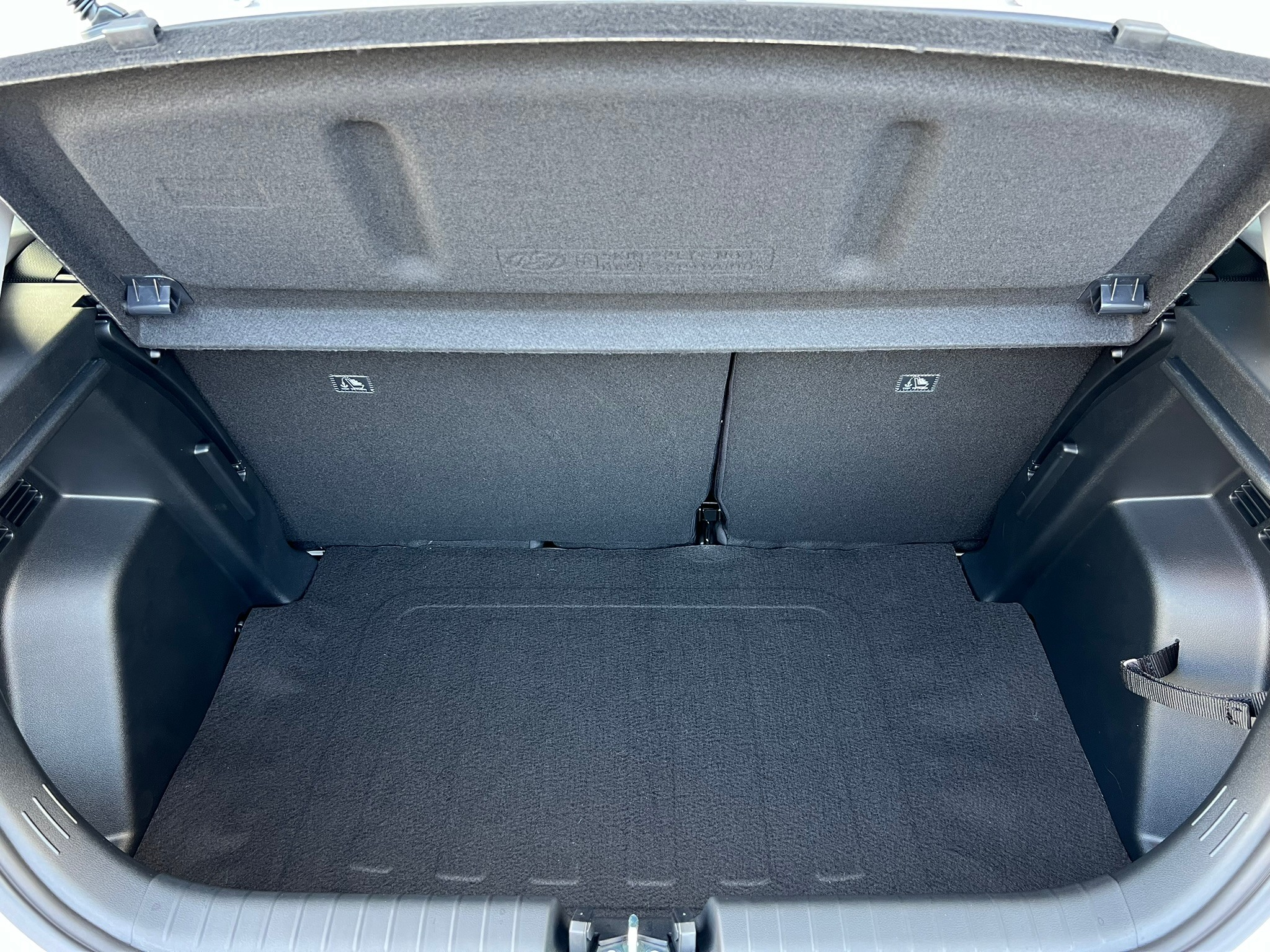 listing desktop thumbnail image 11