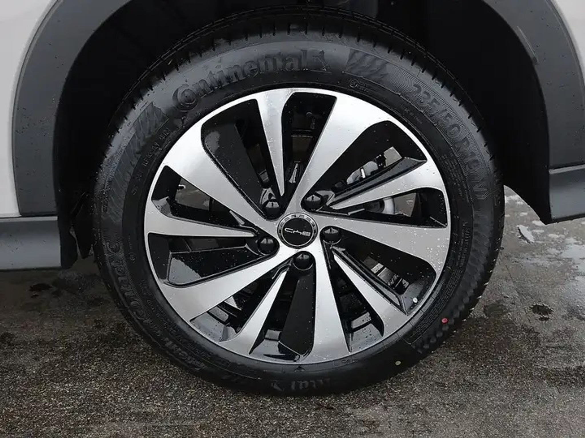 listing desktop thumbnail image 12