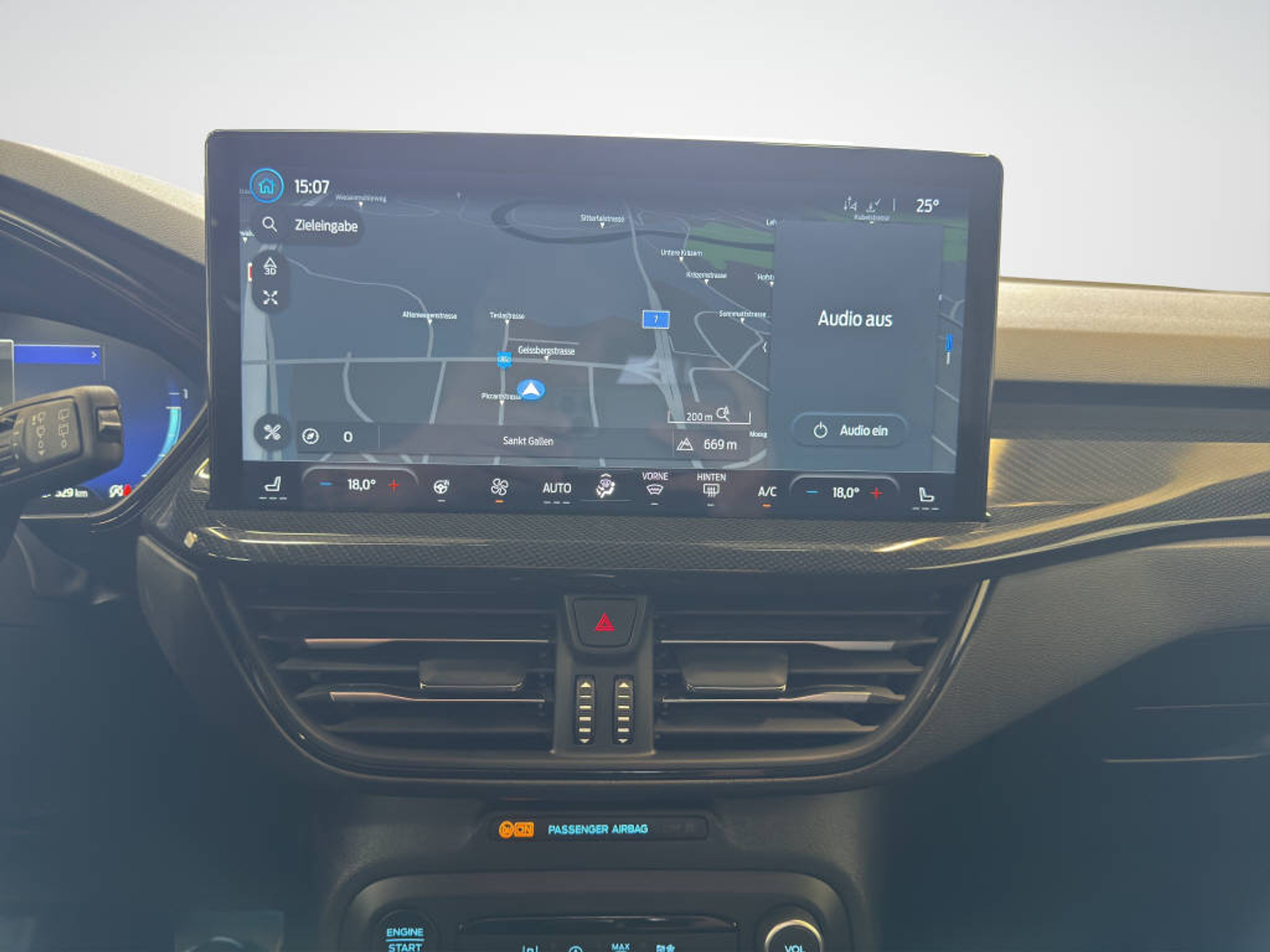 listing desktop thumbnail image 8