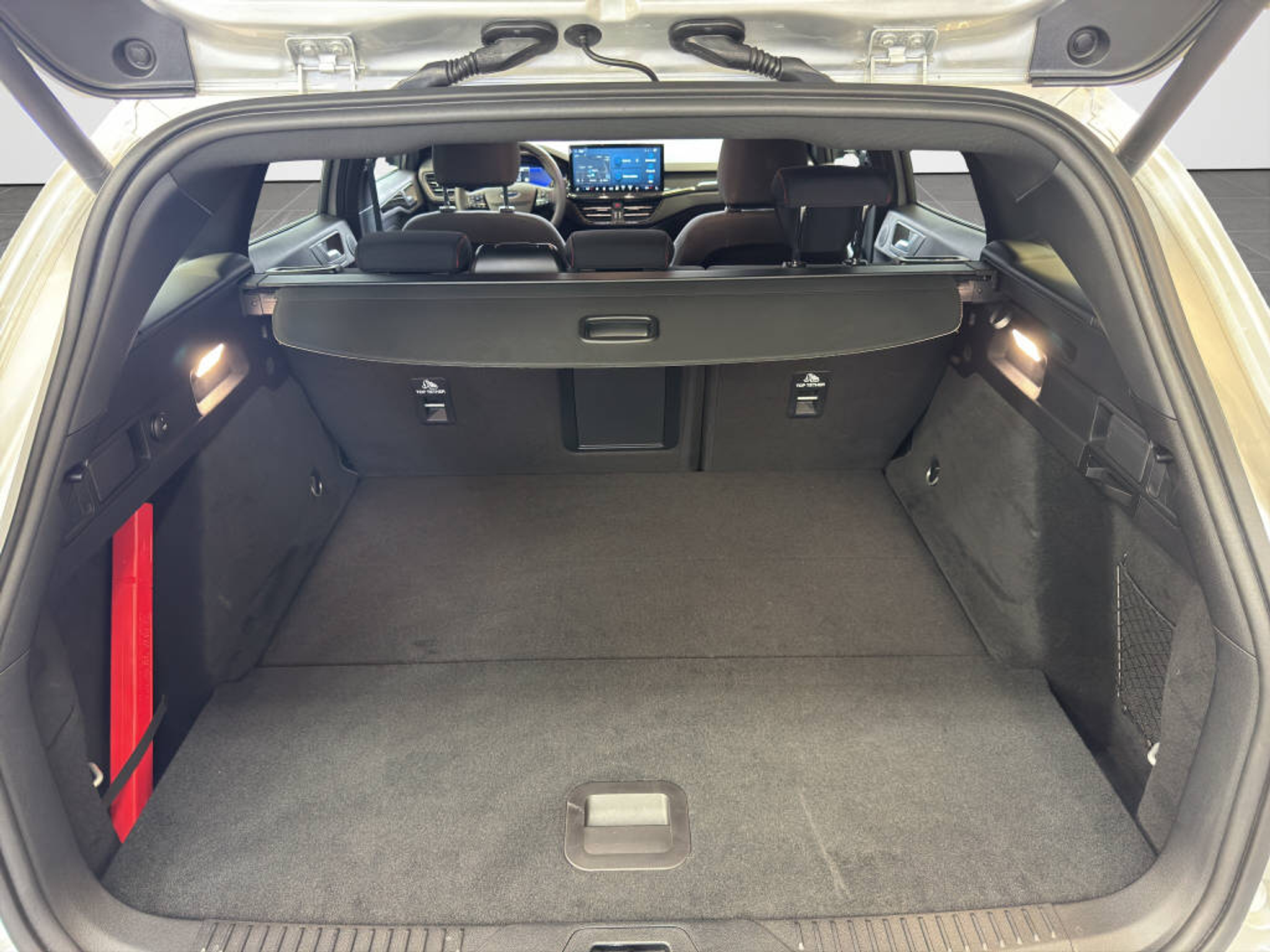 listing desktop thumbnail image 12