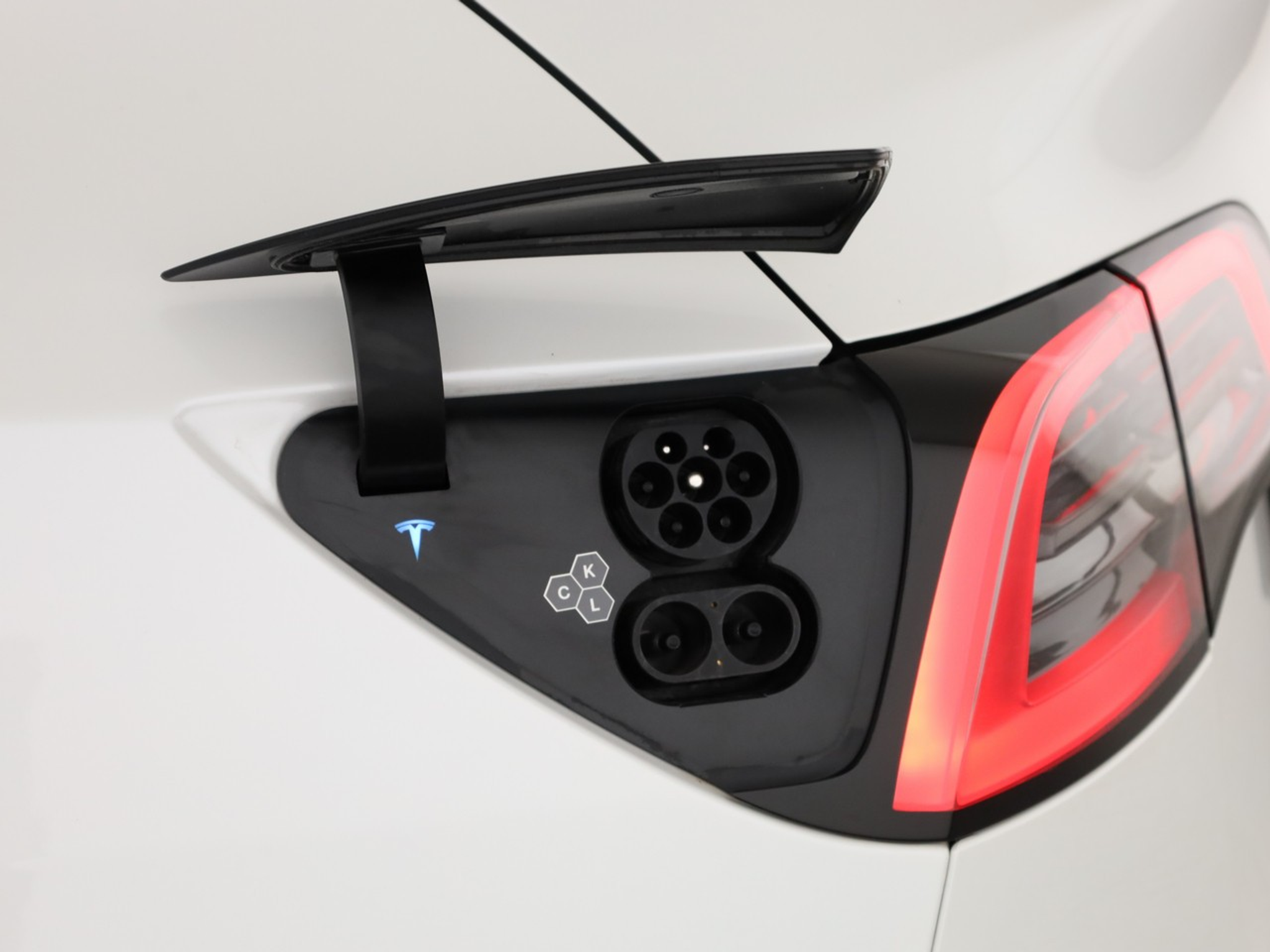 car-image-4