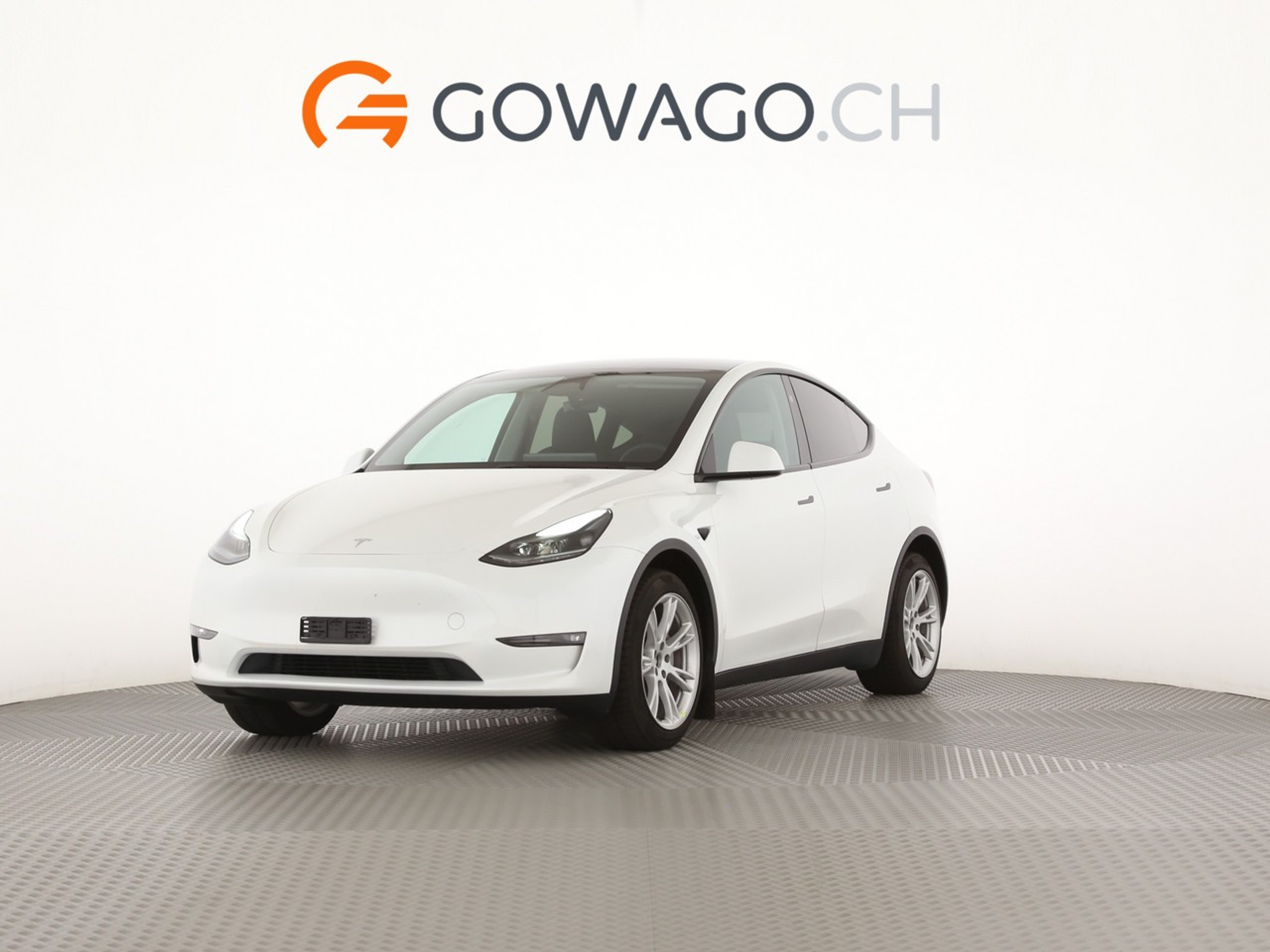 car-image-0