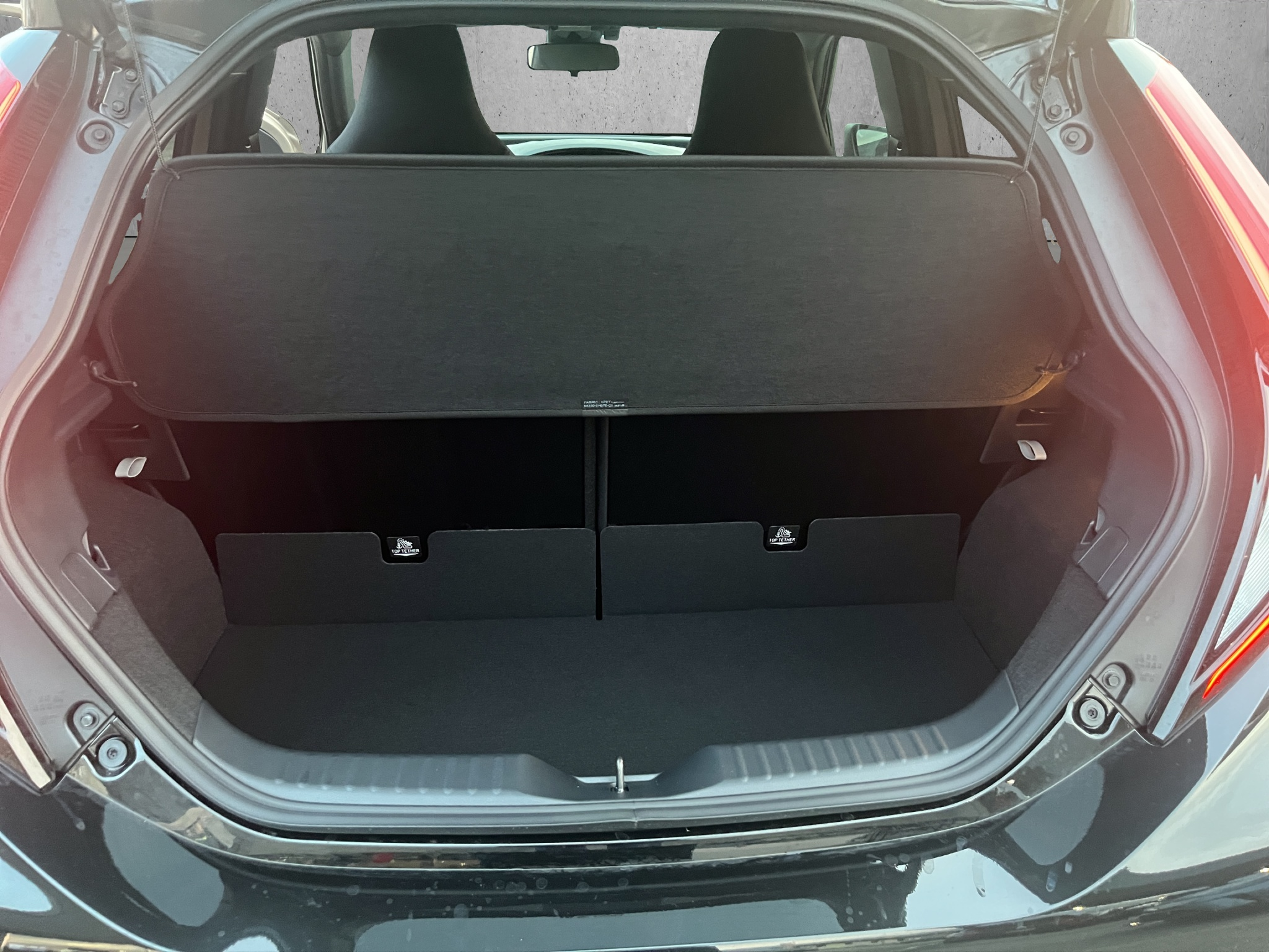 listing desktop thumbnail image 12