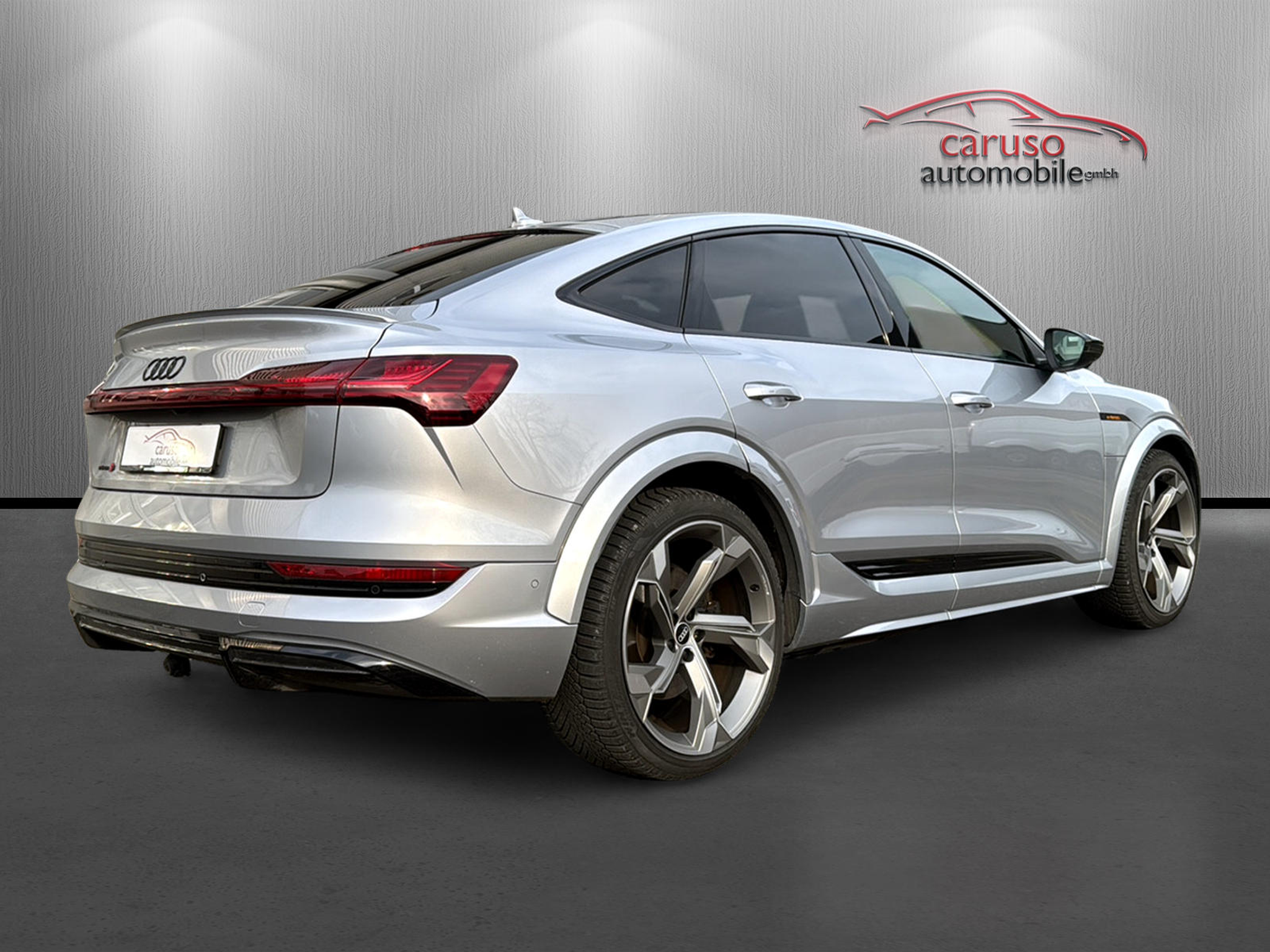 listing desktop thumbnail image 3