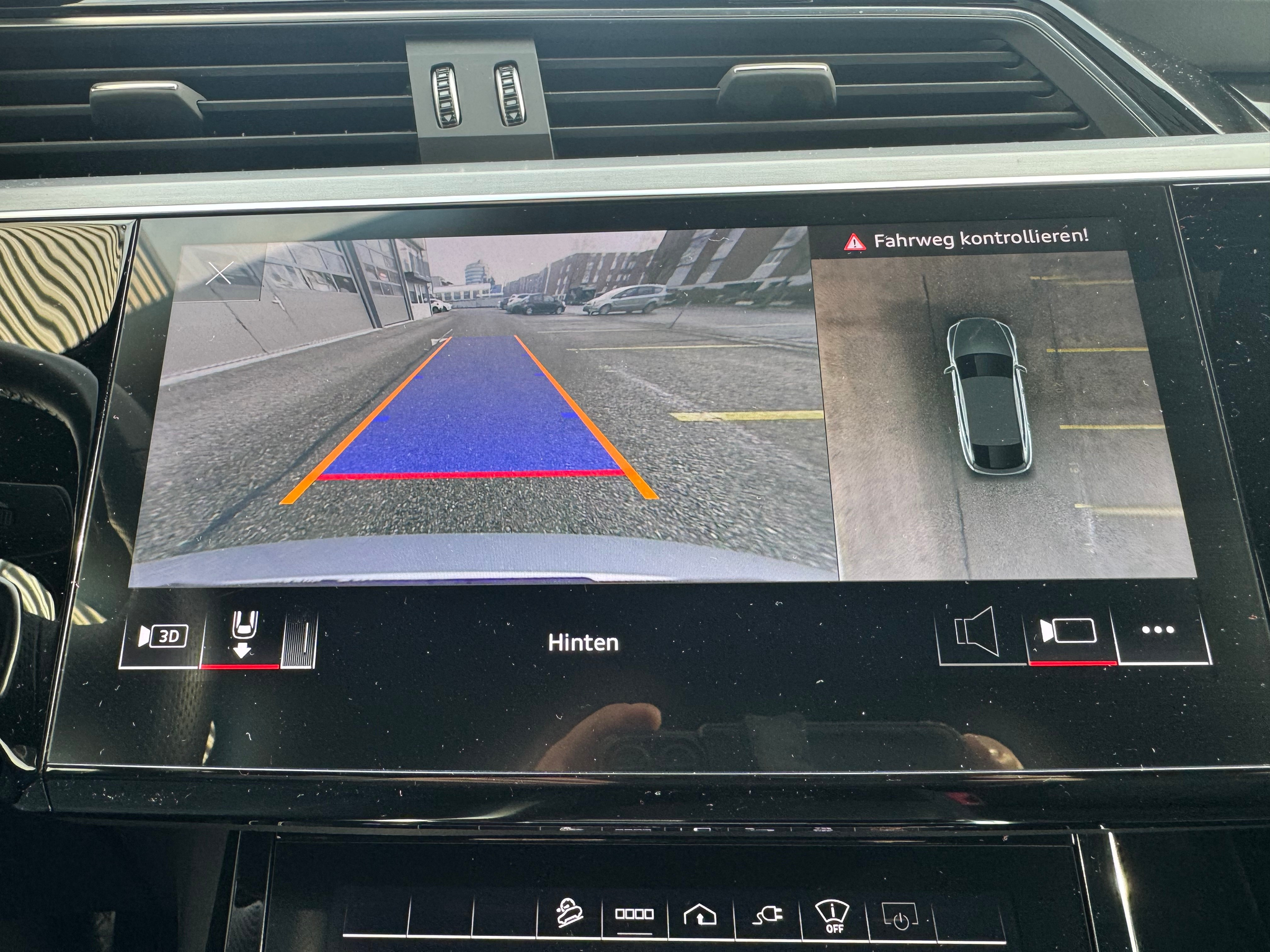 listing desktop thumbnail image 14