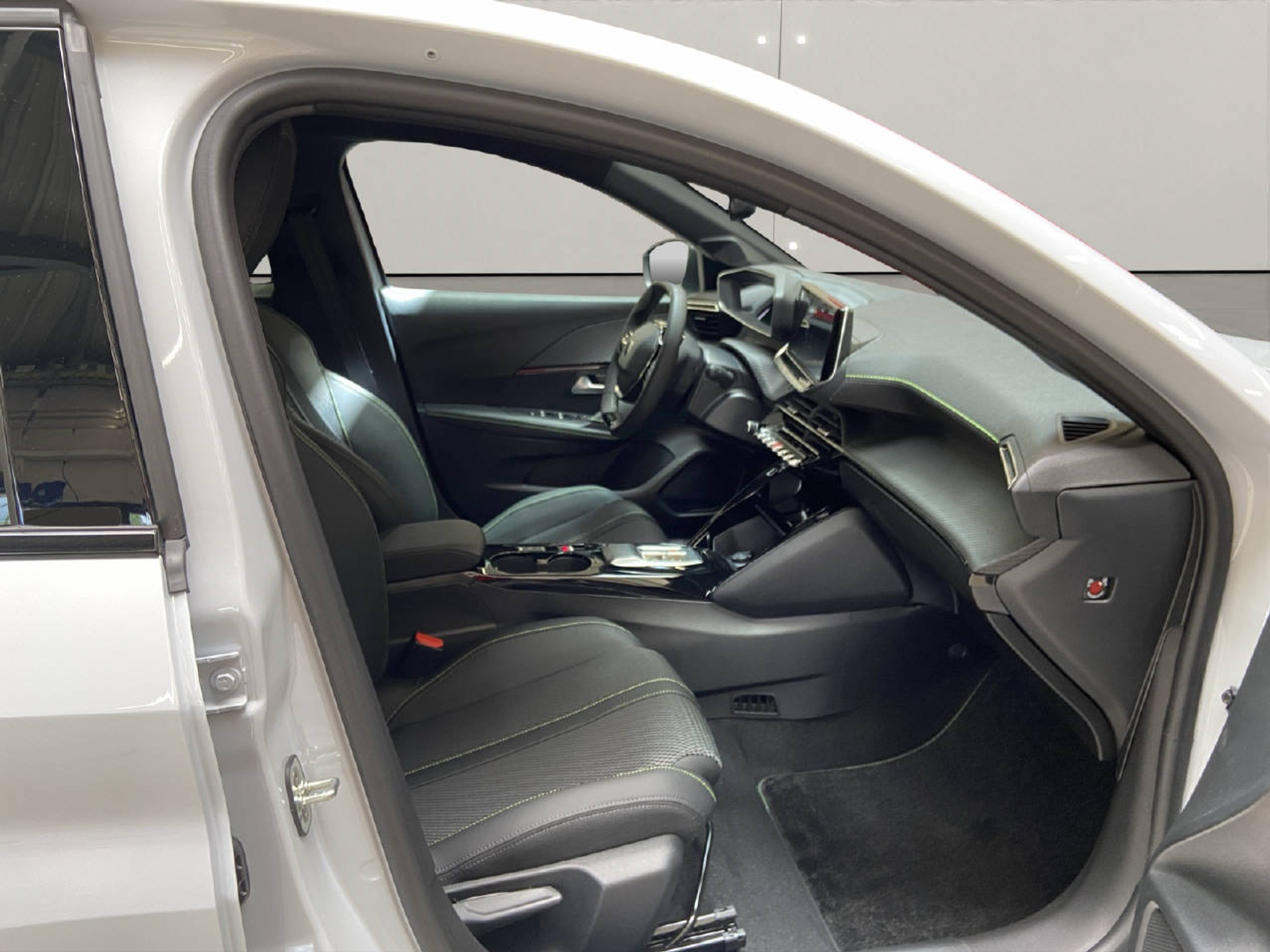 listing desktop thumbnail image 10