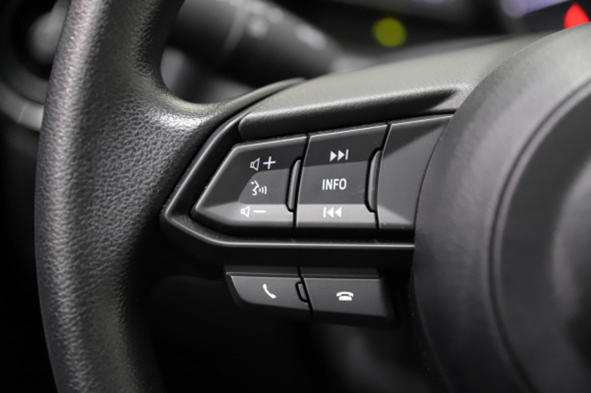 listing desktop thumbnail image 12