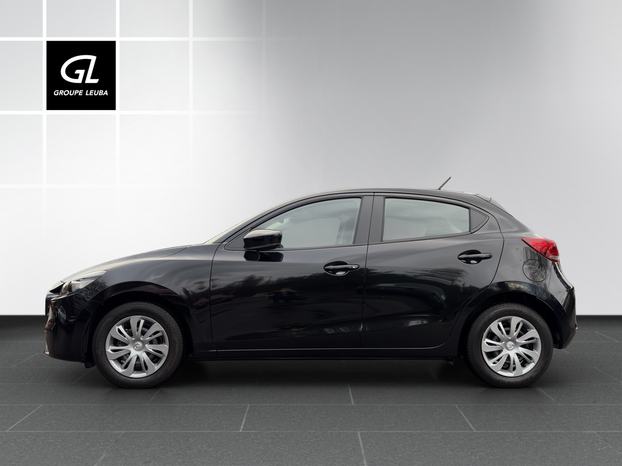 listing desktop thumbnail image 2