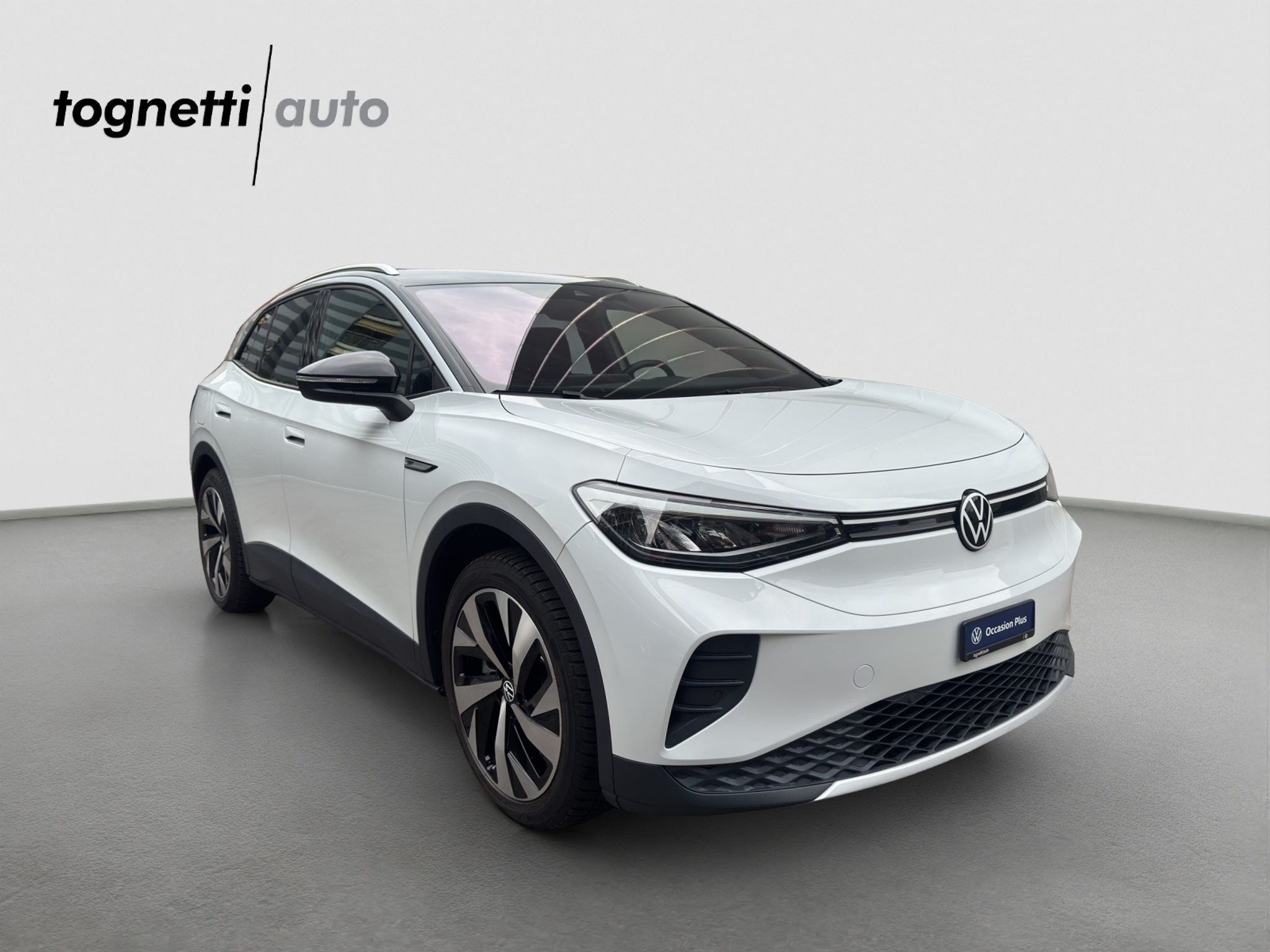 listing desktop thumbnail image 1