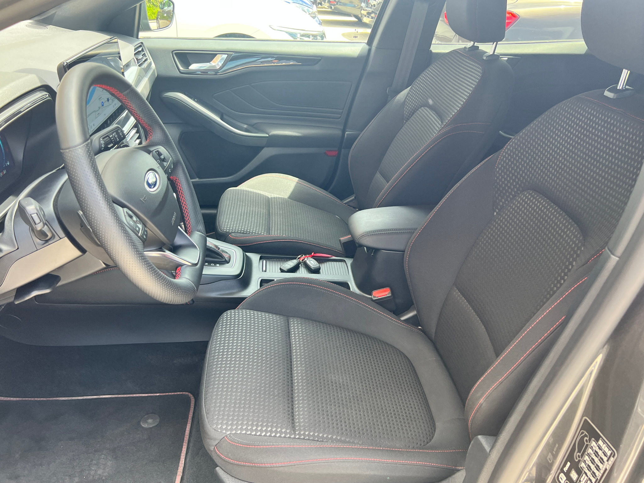 listing desktop thumbnail image 14