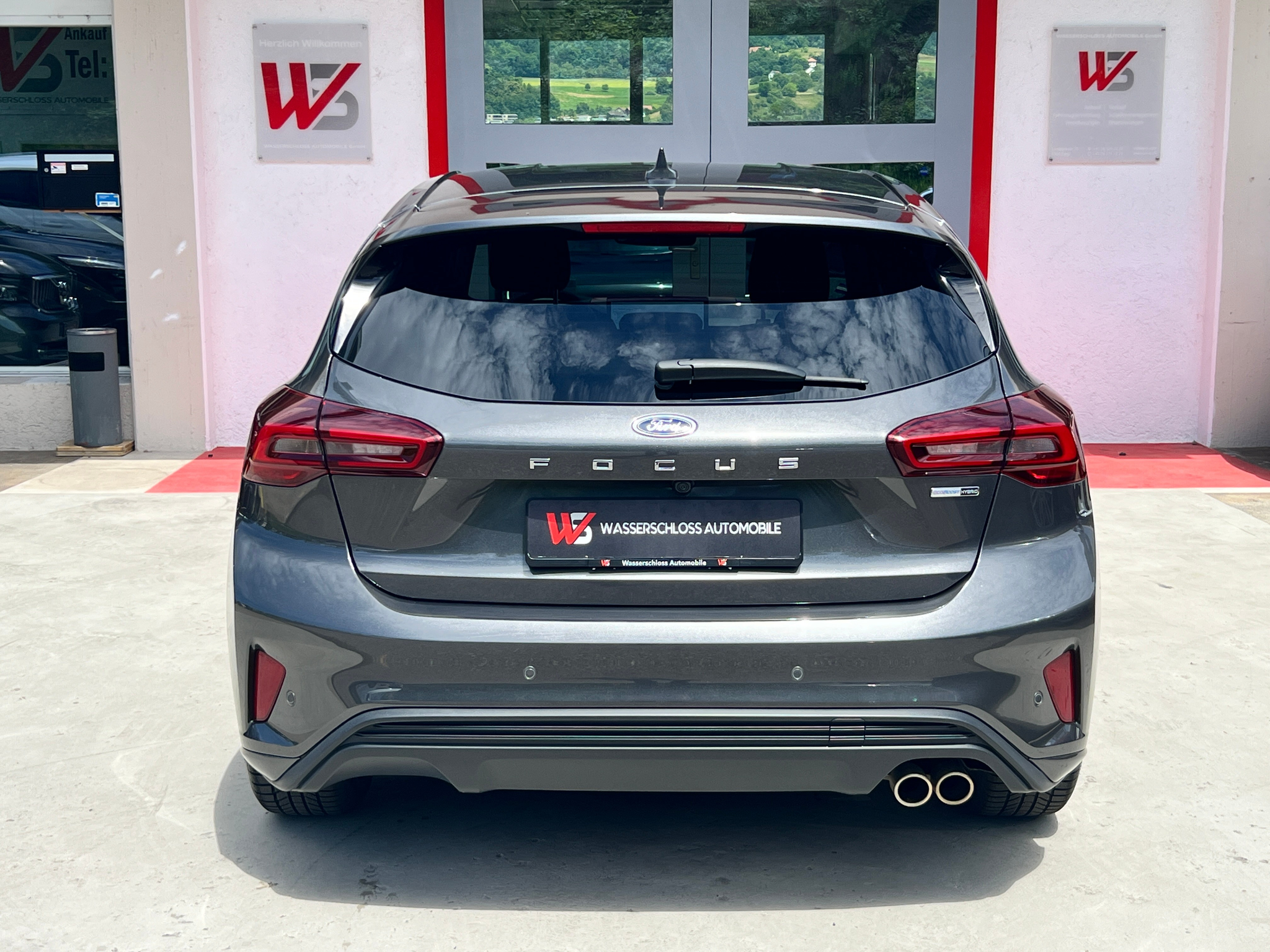 listing desktop thumbnail image 5