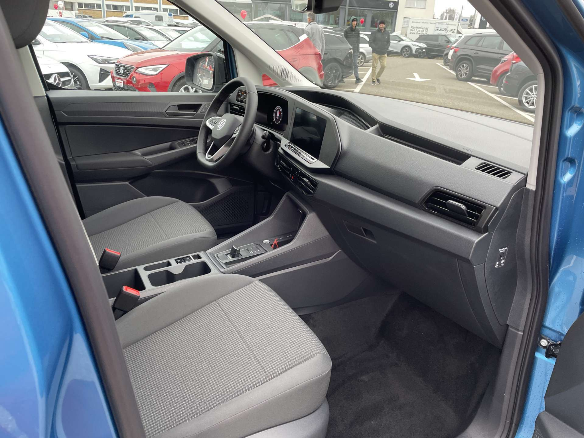 listing desktop thumbnail image 10