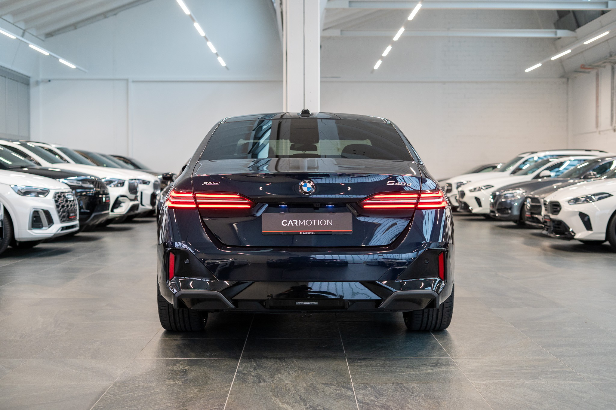 listing desktop thumbnail image 4