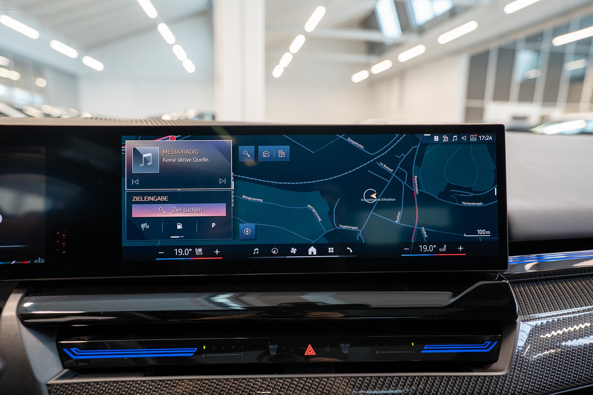 listing desktop thumbnail image 22