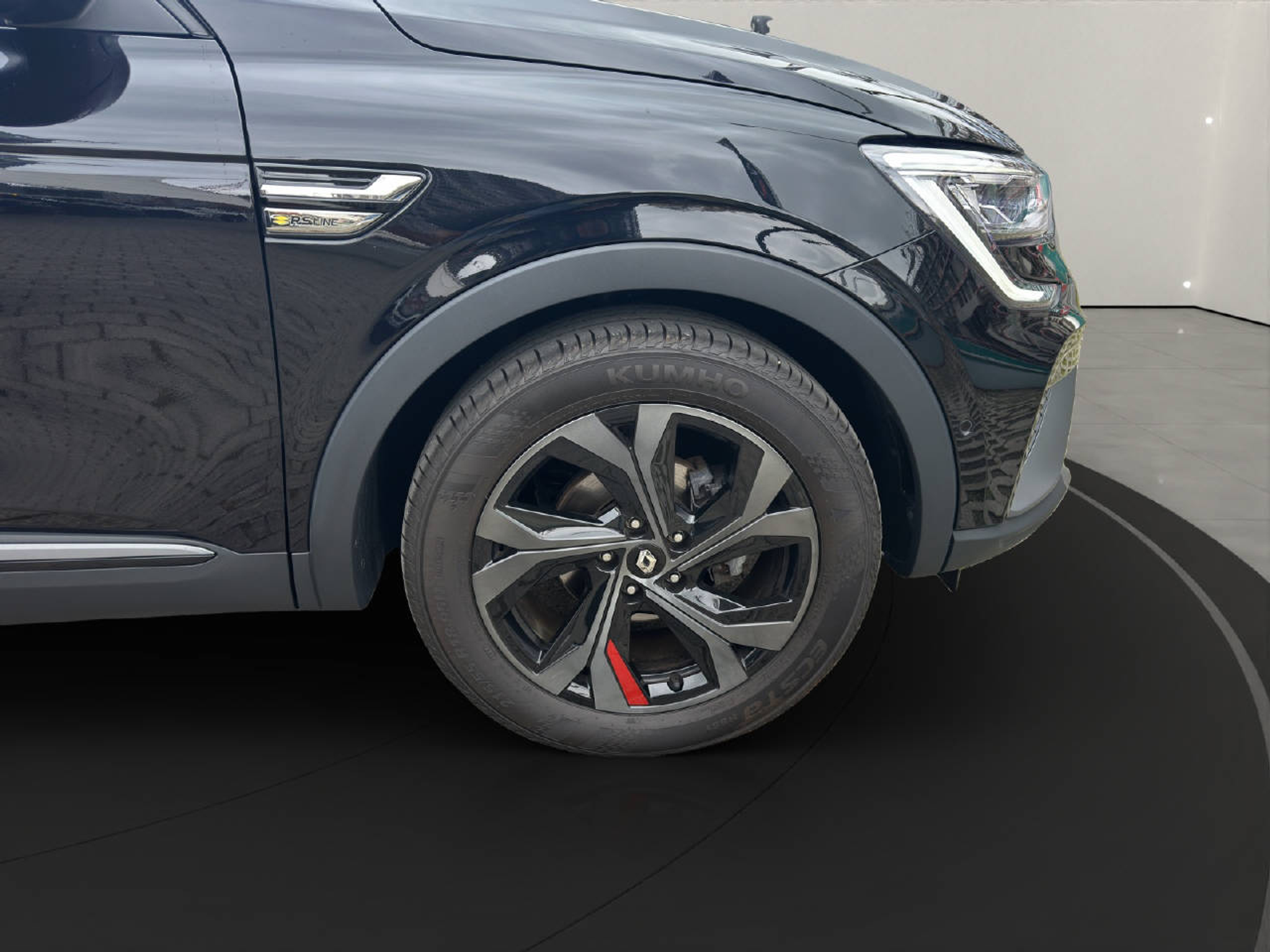 listing desktop thumbnail image 7