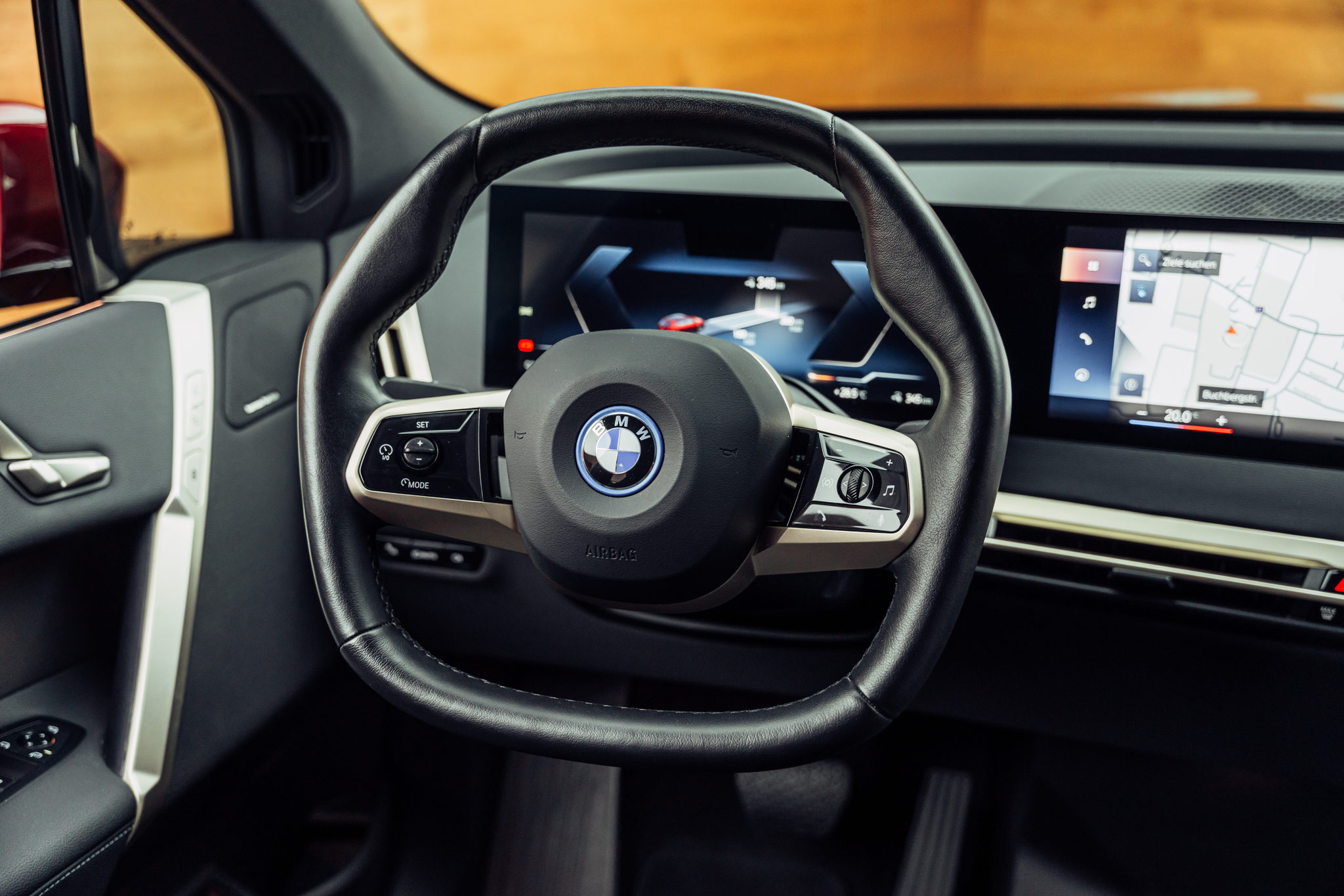 listing desktop thumbnail image 17