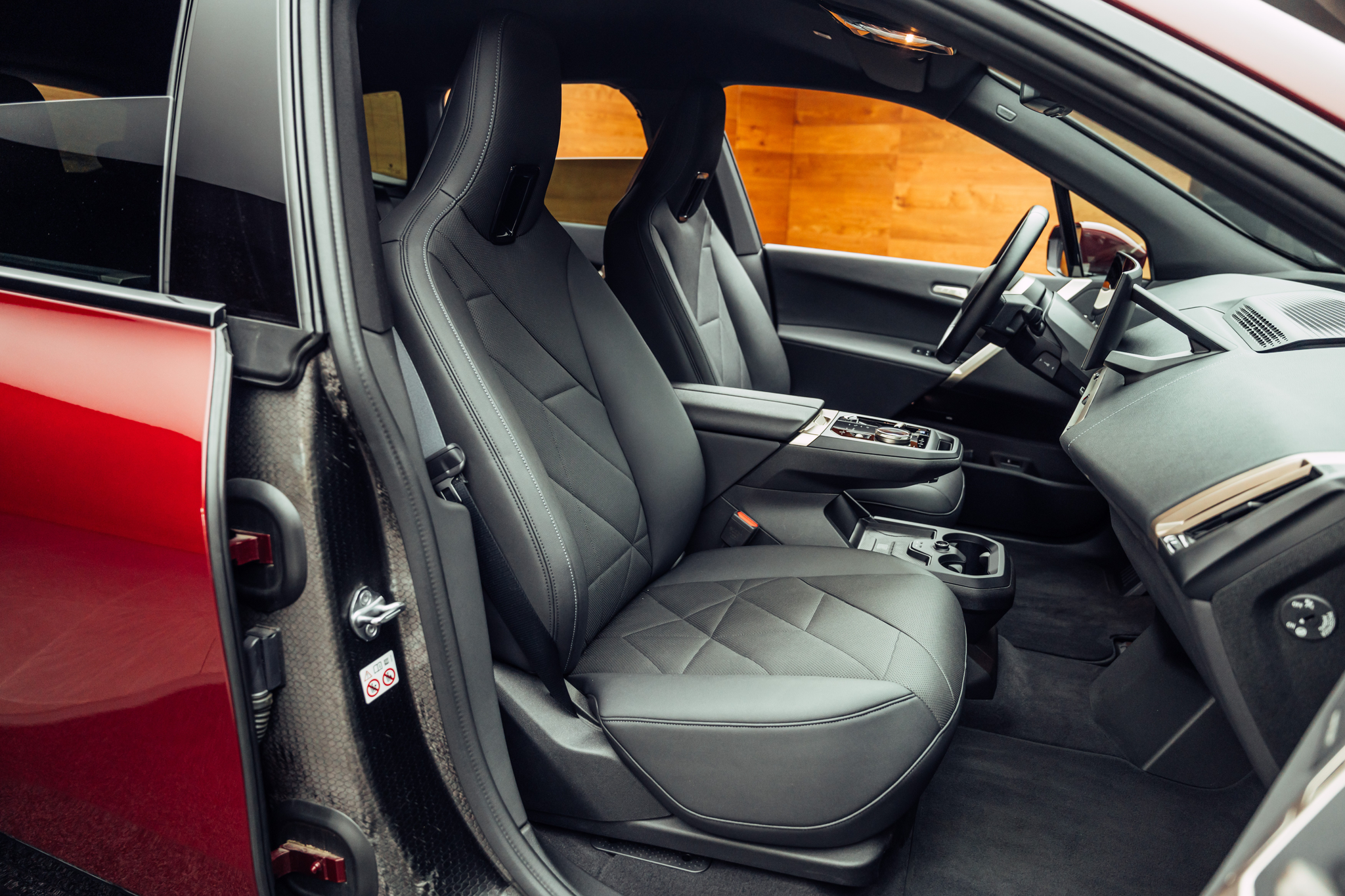 listing desktop thumbnail image 5