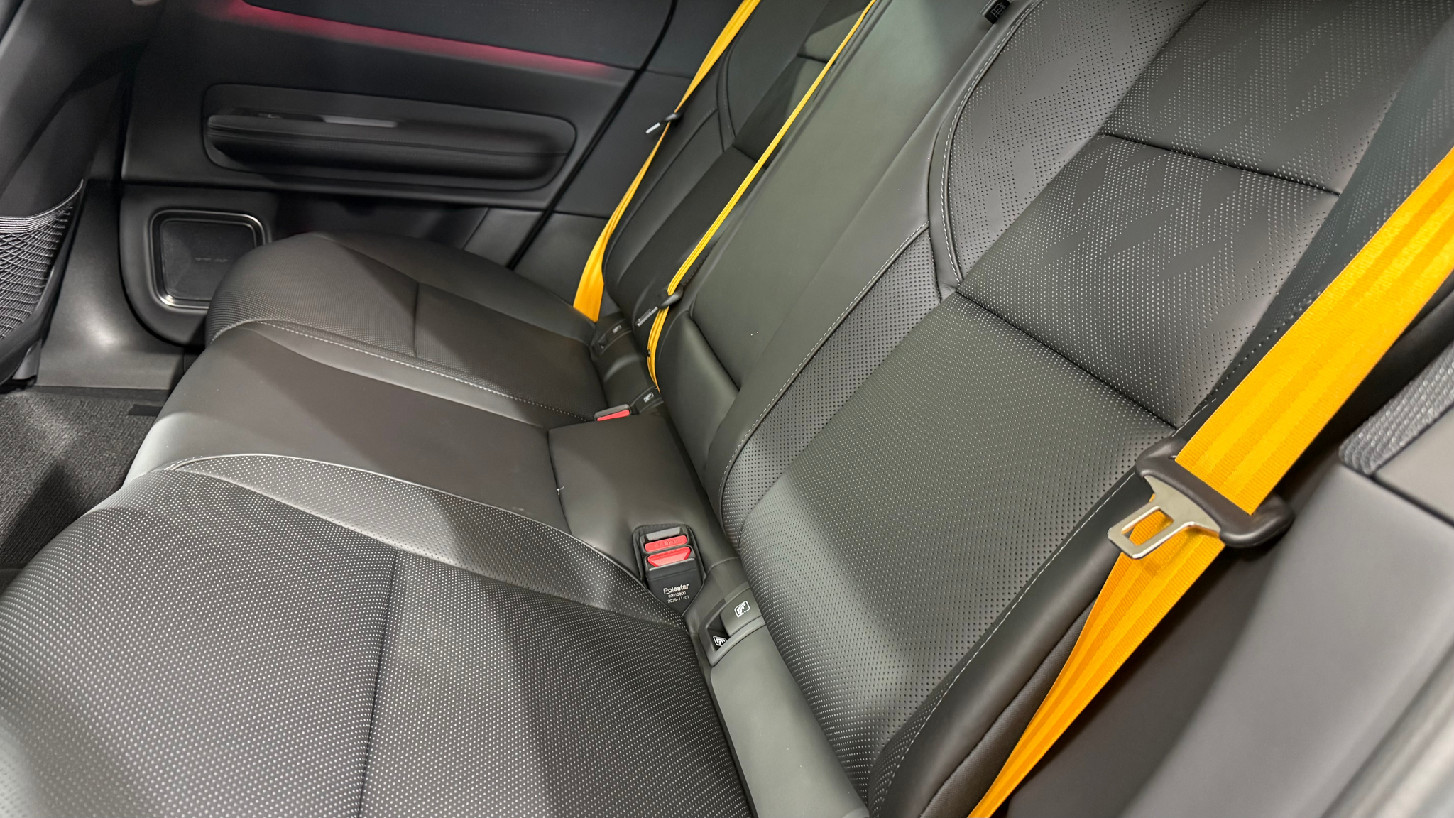 listing desktop thumbnail image 5