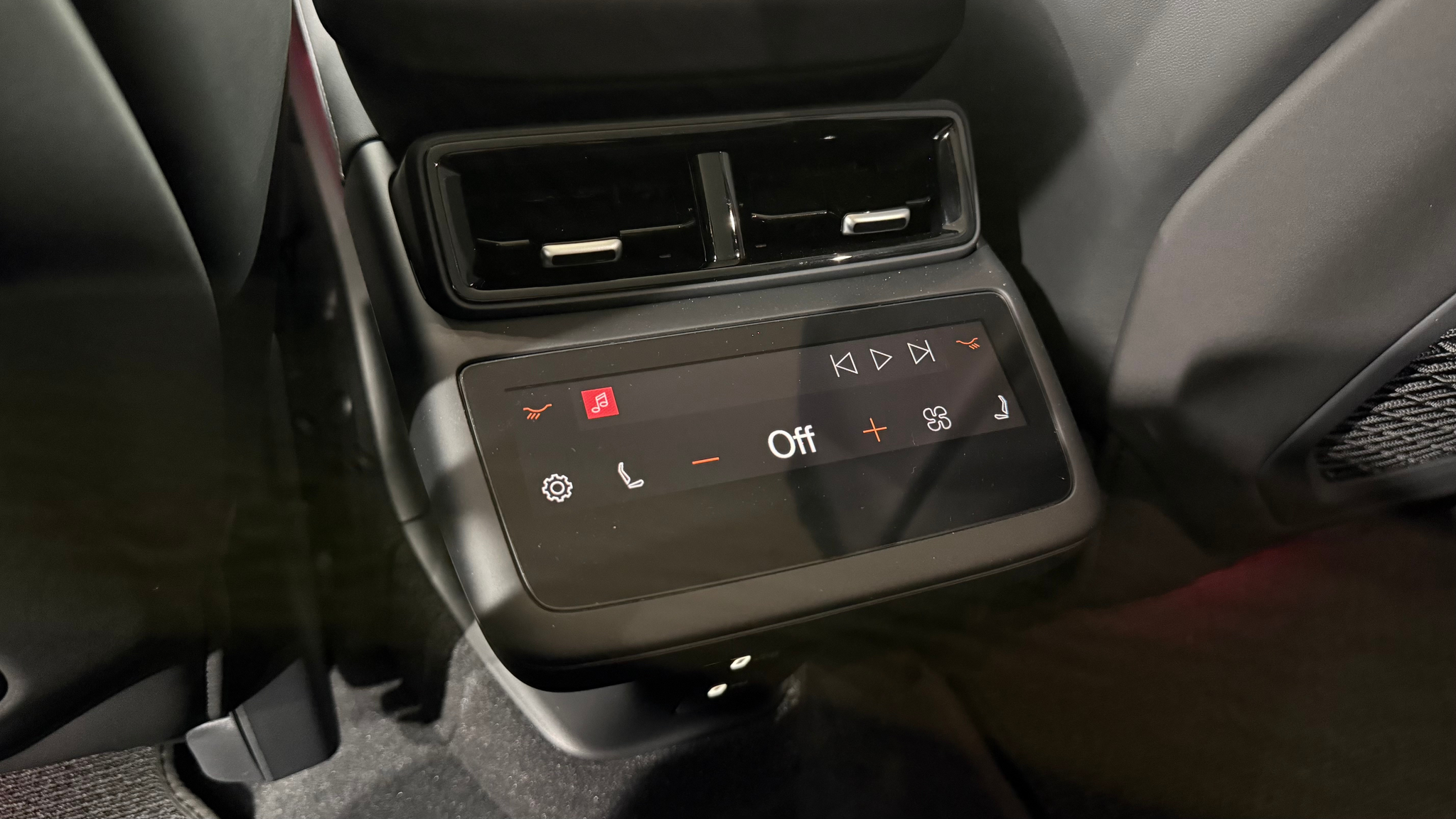 listing desktop thumbnail image 15