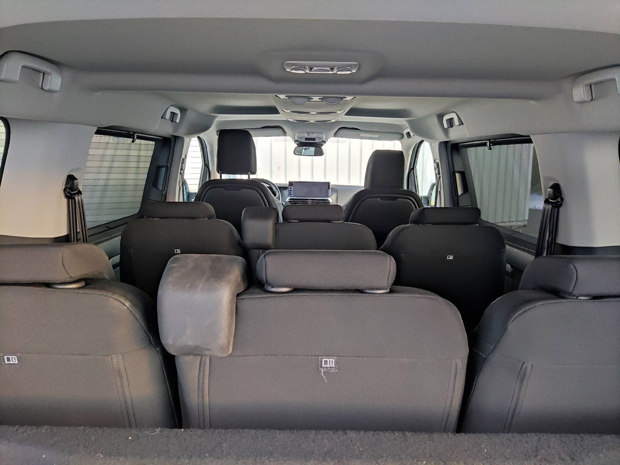 listing desktop thumbnail image 12