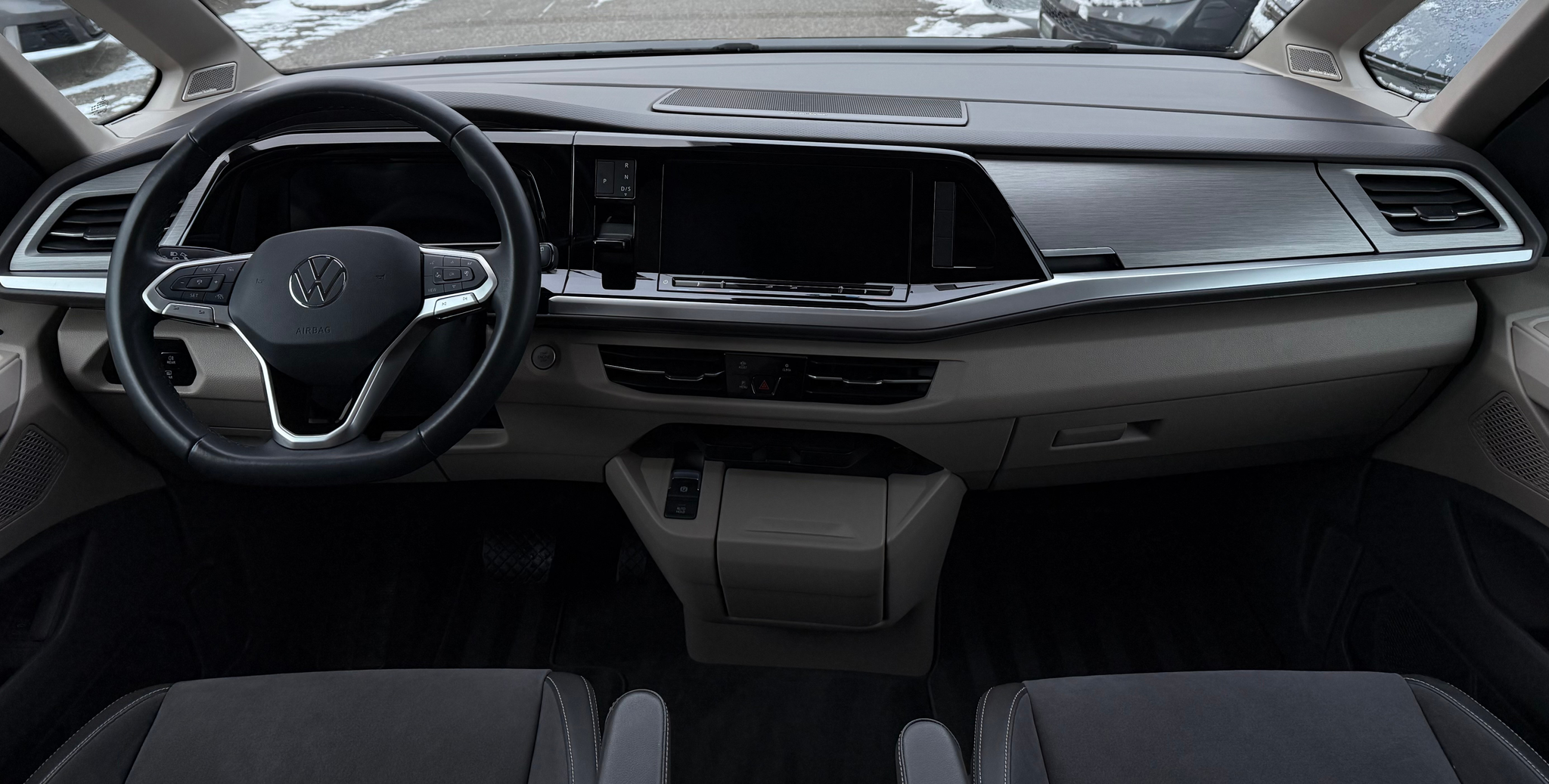 listing desktop thumbnail image 14