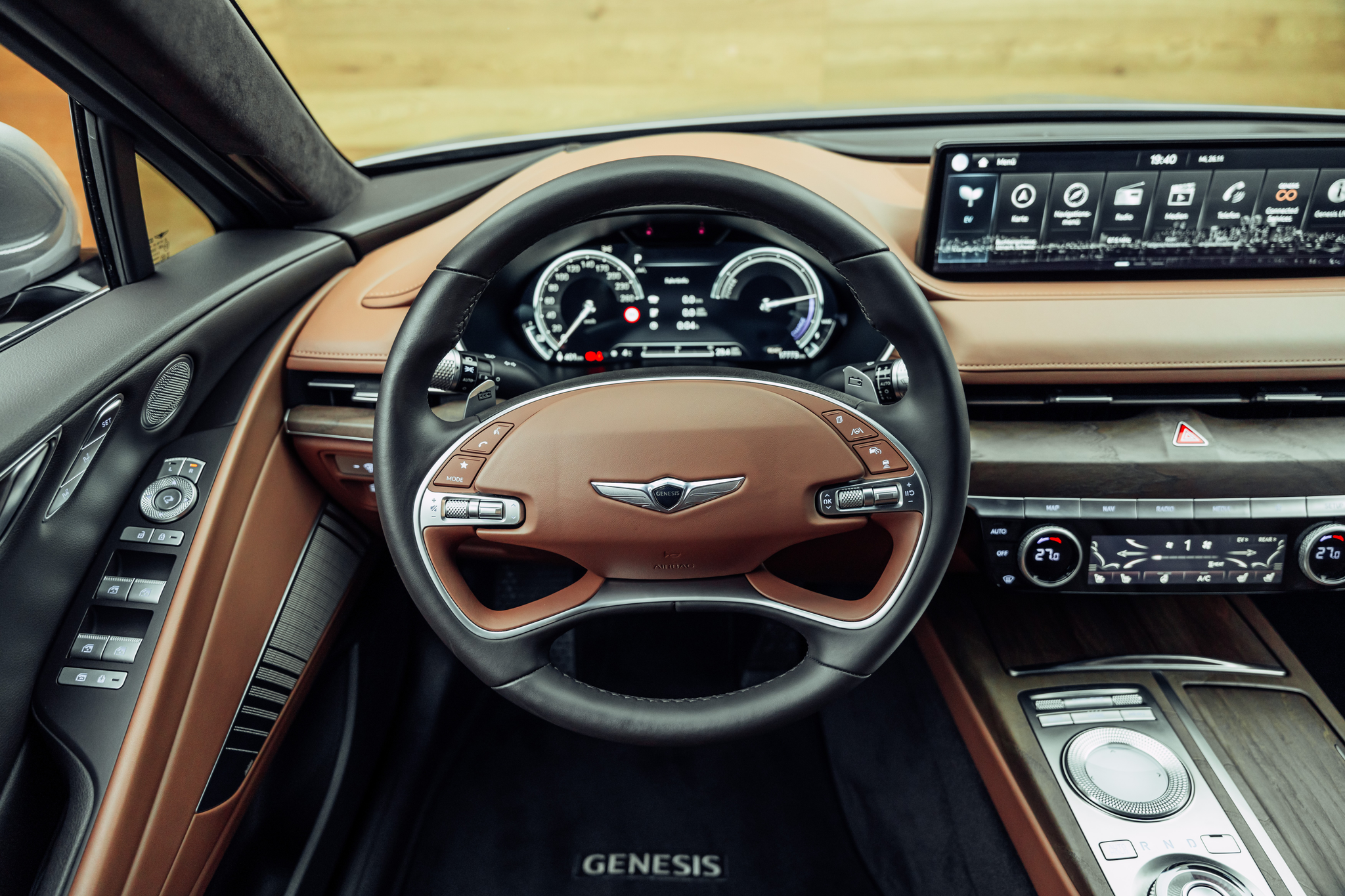 listing desktop thumbnail image 15