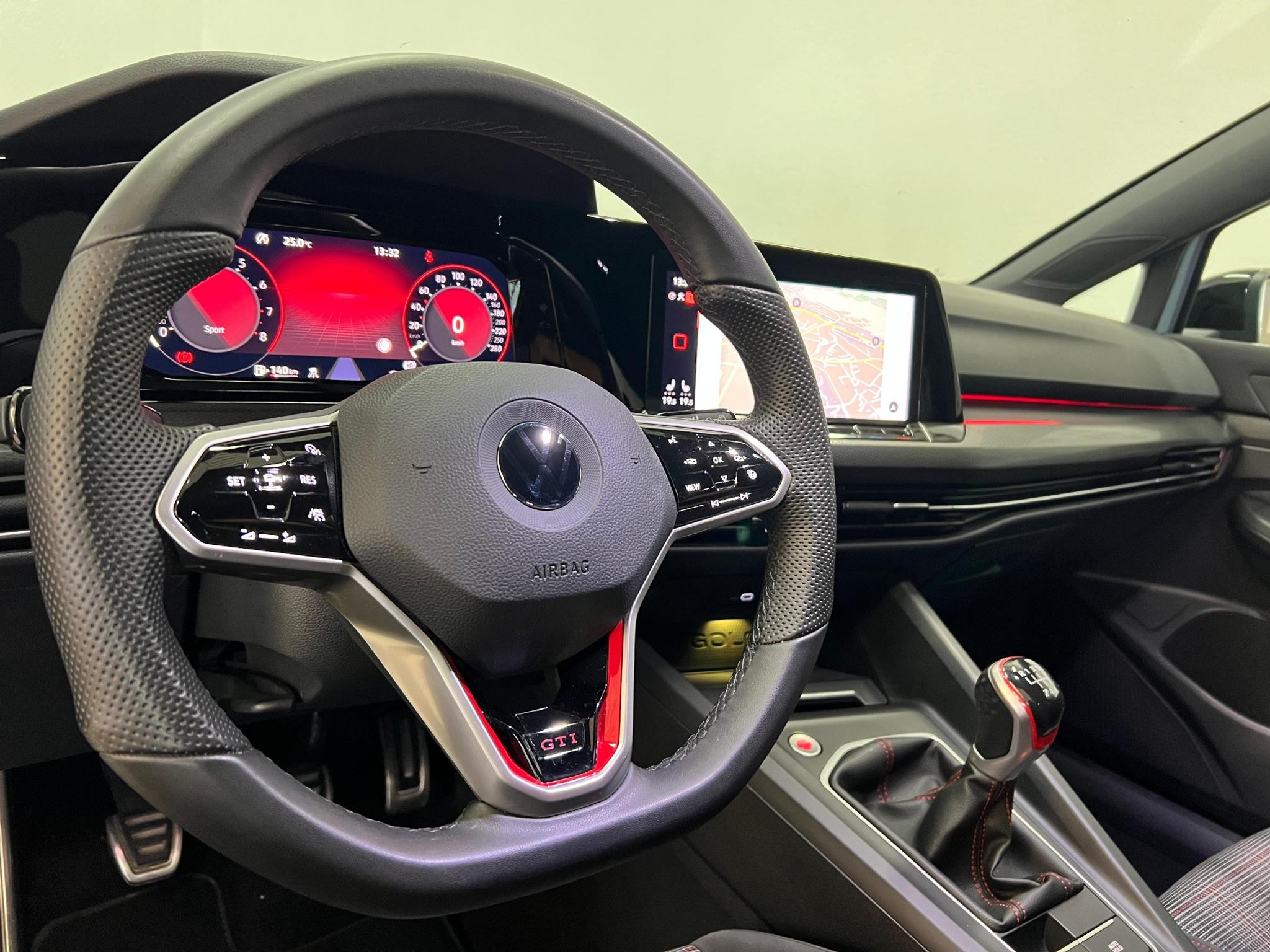 listing desktop thumbnail image 5