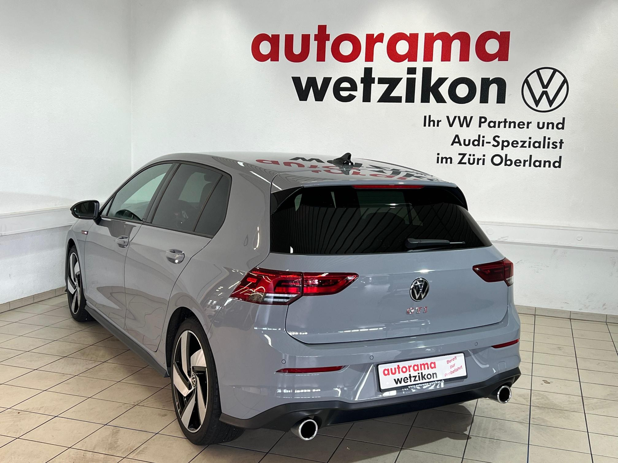 listing desktop thumbnail image 3