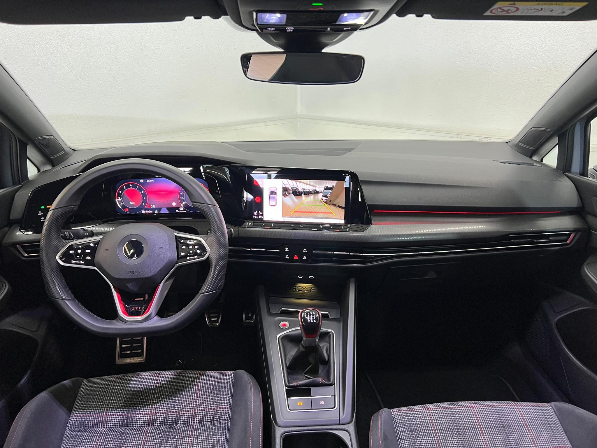 listing desktop thumbnail image 7