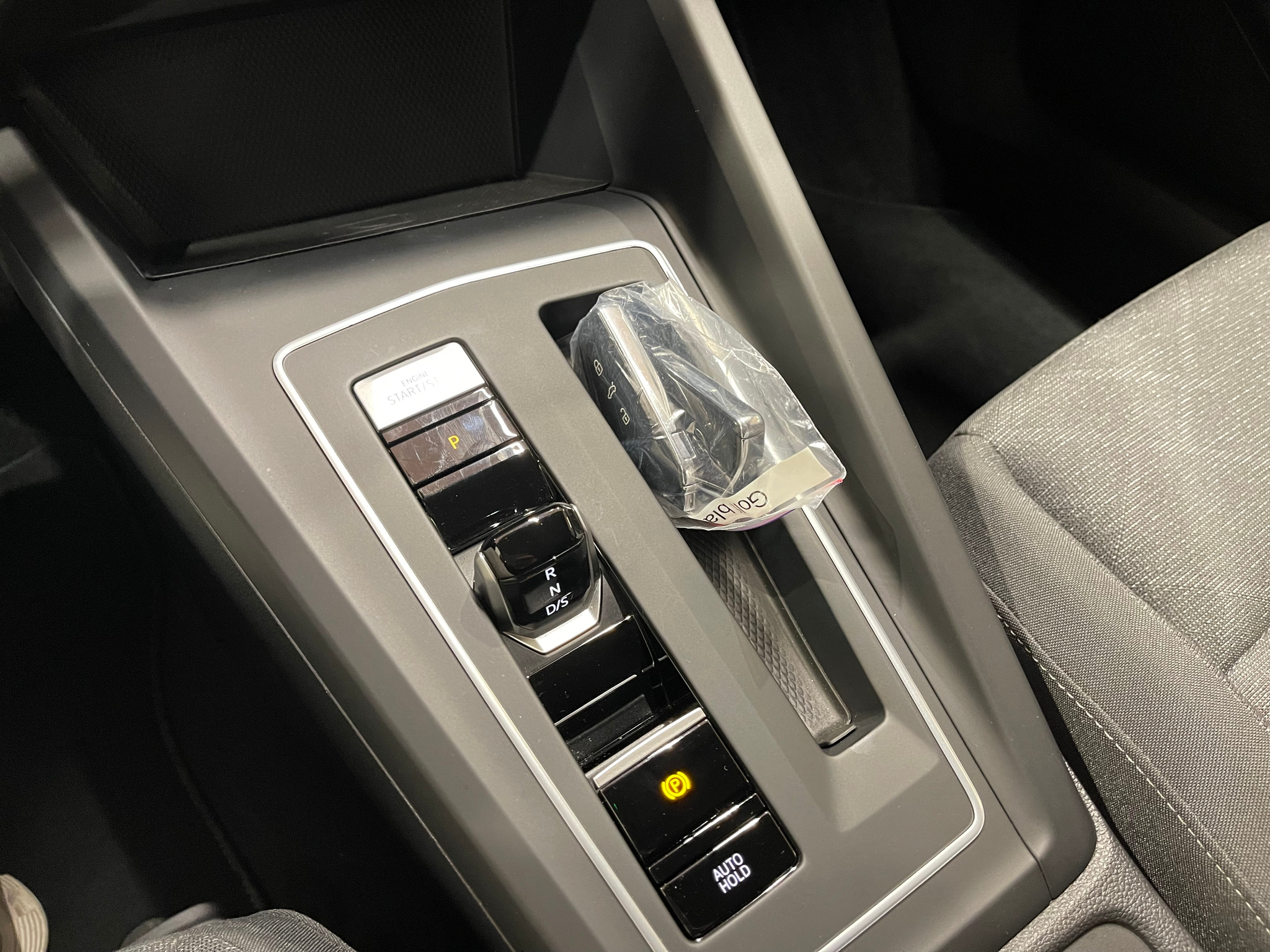 listing desktop thumbnail image 22