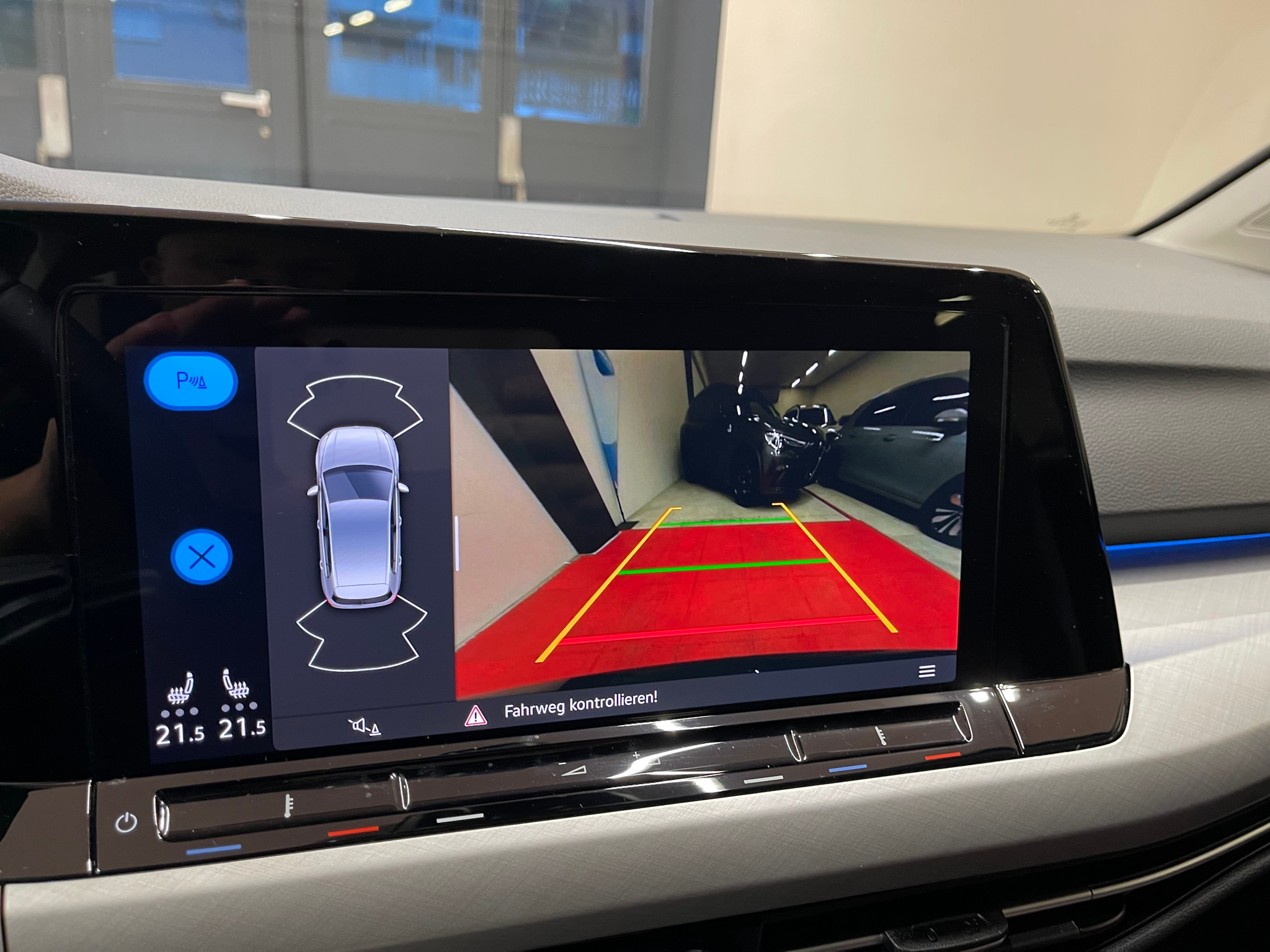 listing desktop thumbnail image 20