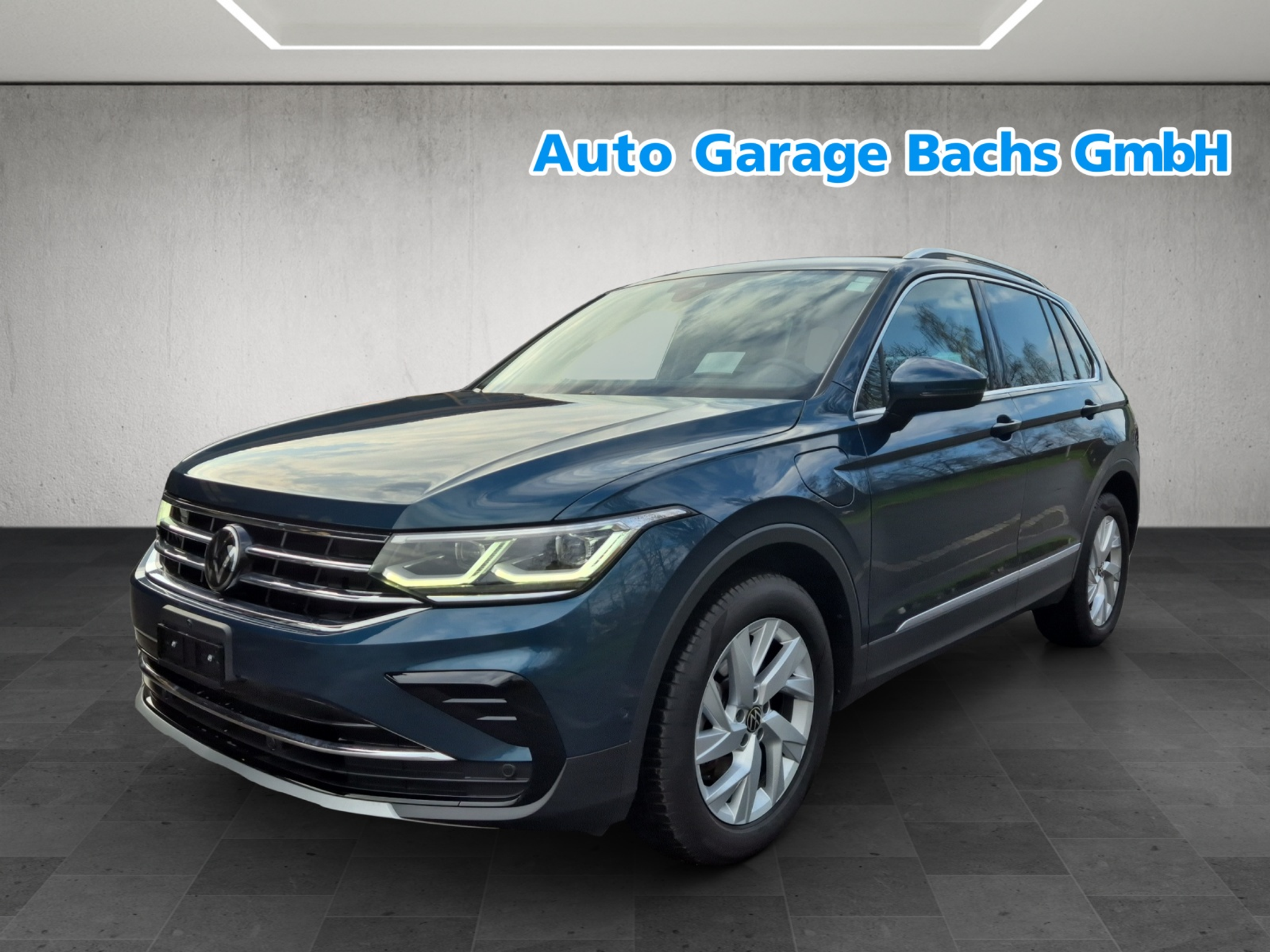 car-image-0