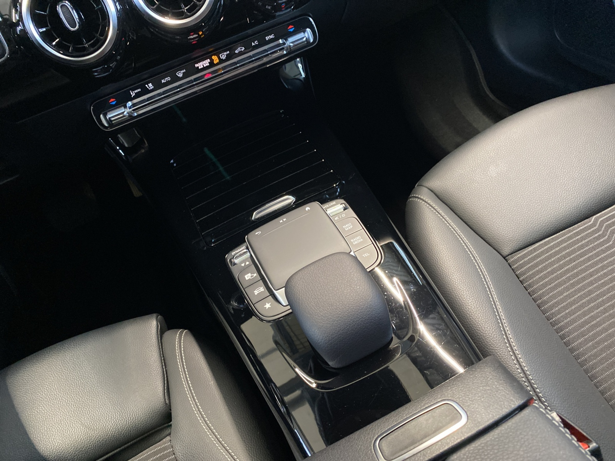 listing desktop thumbnail image 9