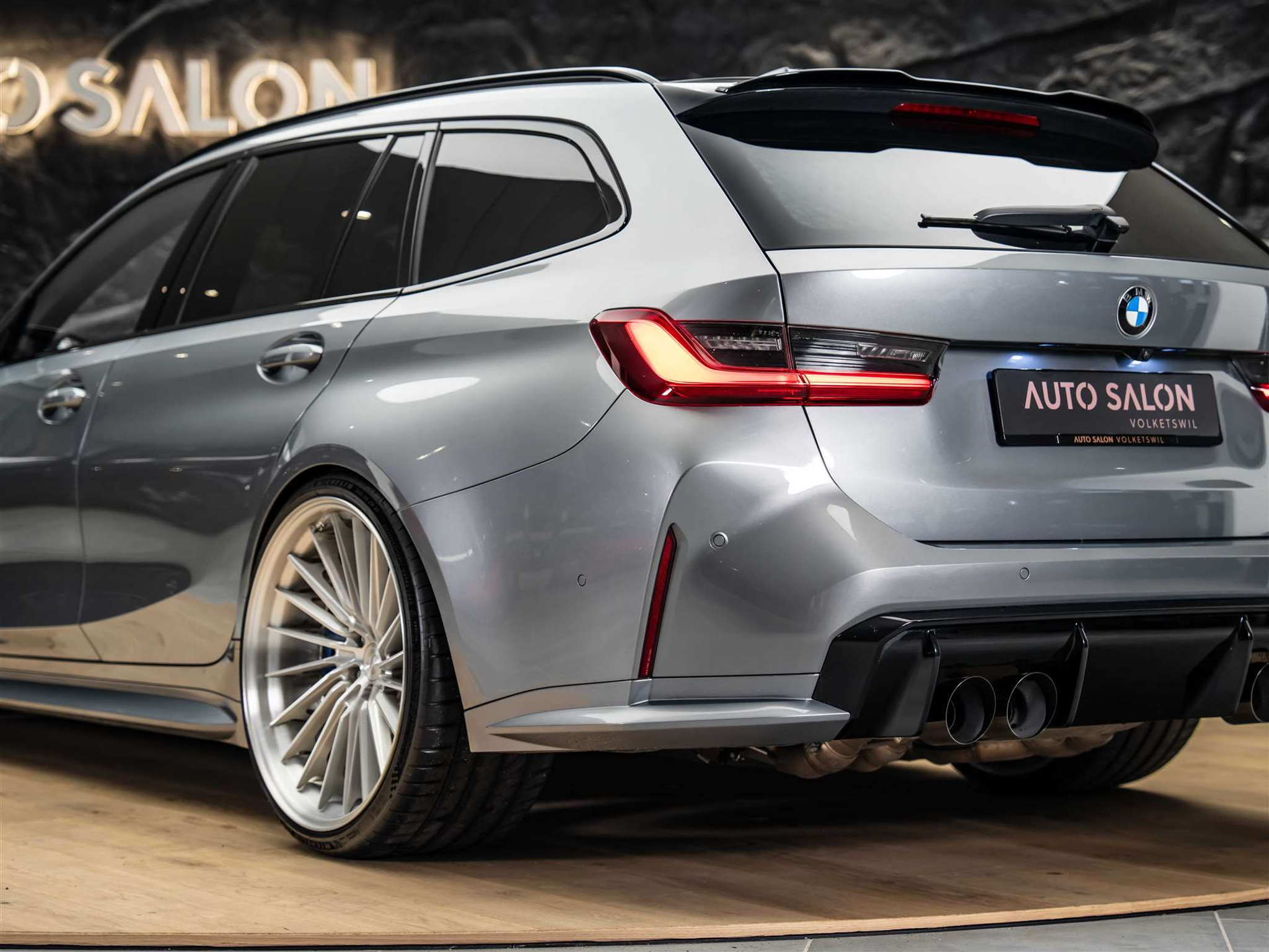 listing desktop thumbnail image 20