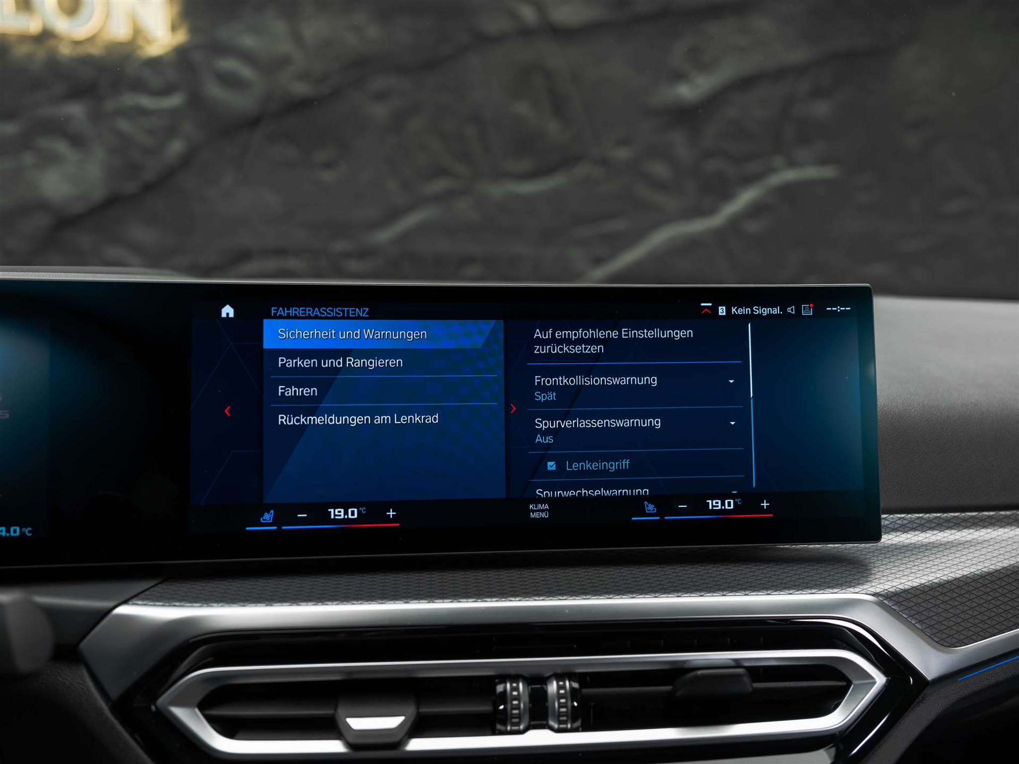 listing desktop thumbnail image 43